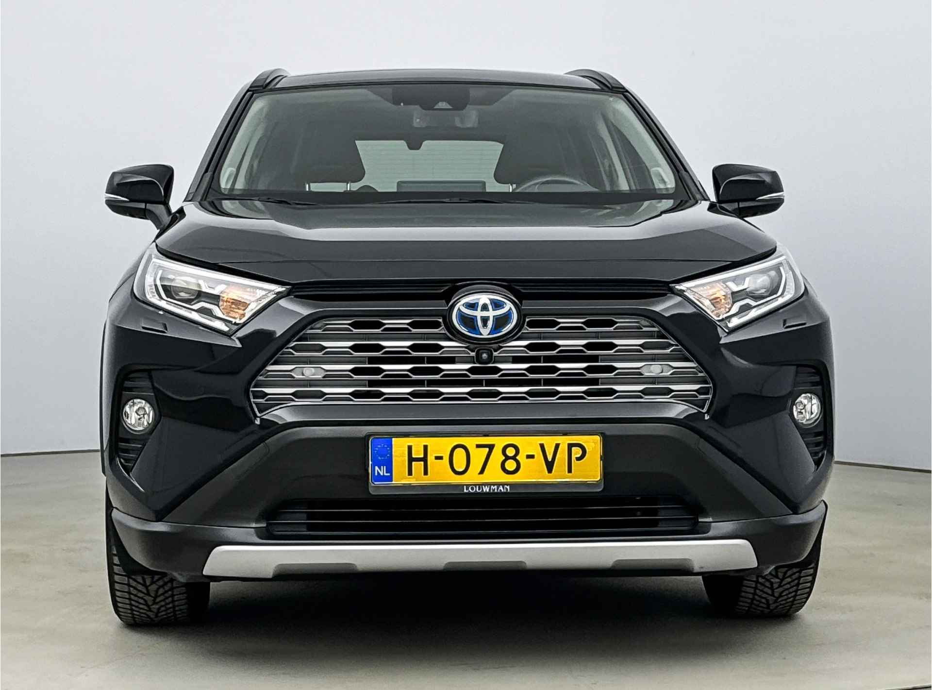 Toyota RAV4 2.5 Hybrid Executive | Premium Pack | Panoramadak | Stoelverwarming & ventilatie | Elektrsche achterklep | OVV A'dam ZO TR - 31/42