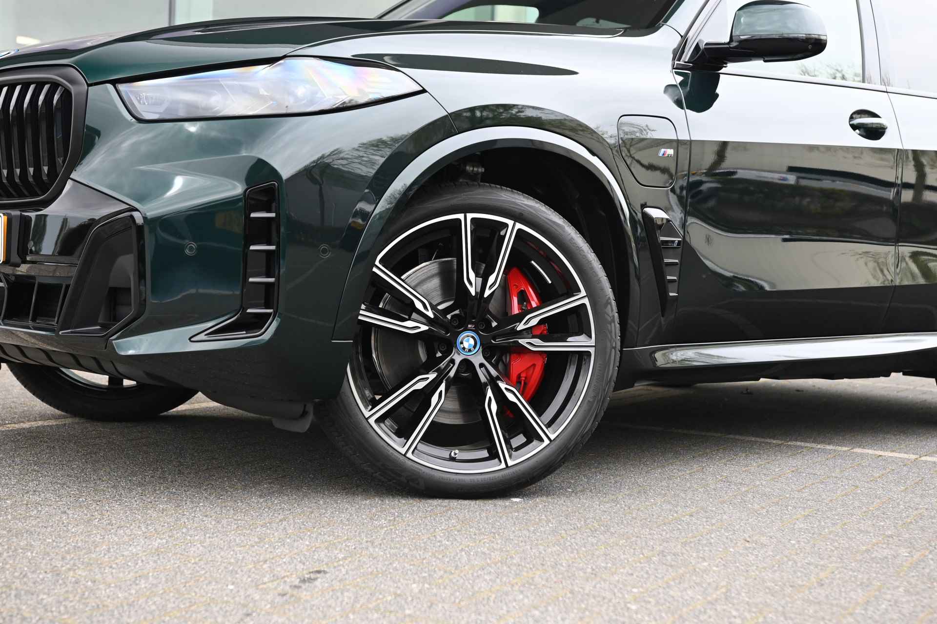 BMW X5 xDrive50e Launch M Sport Automaat / Panoramadak Sky Lounge / Trekhaak / Stoelventilatie / Adaptieve LED / Bowers & Wilkins / Gesture Control / Parking Assistant Professional - 11/43