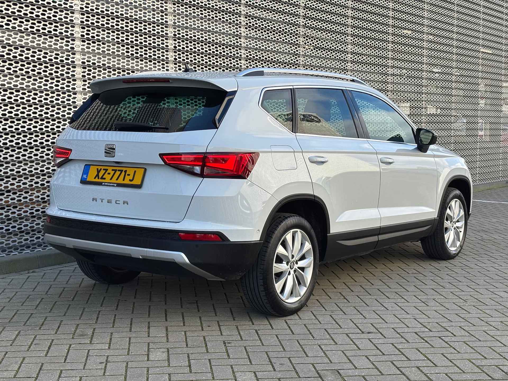 SEAT Ateca 1.0 EcoTSI Style Business Intense / Achteruitrijcamera / Keyless Entry-Start / P4 - 8/31