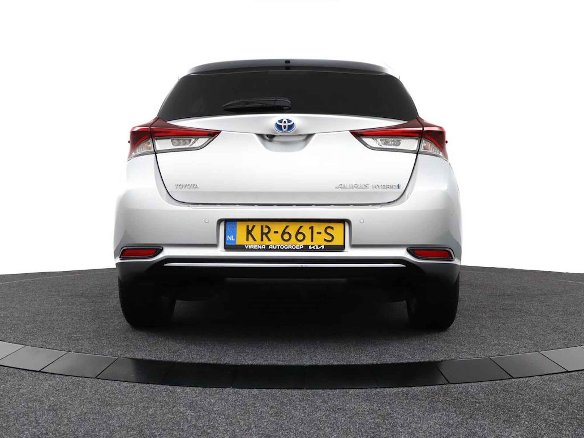 Toyota Auris 1.8 Hybrid Executive - Navigatie - Climate Control - Cruise Control - Achteruitrijcamera - Stoelverwarming - 12 maanden Bovag garantie - 7/54