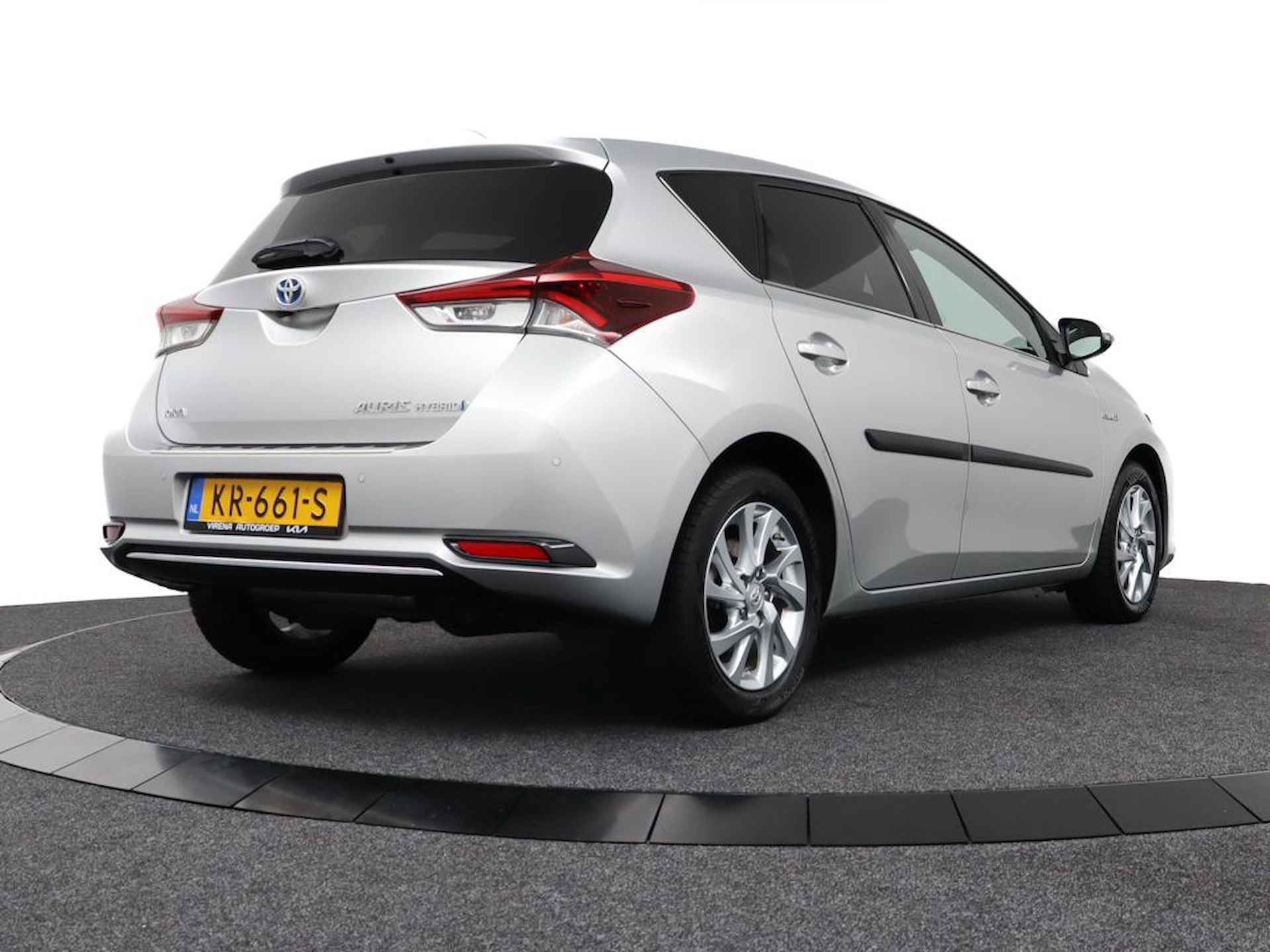 Toyota Auris 1.8 Hybrid Executive - Navigatie - Climate Control - Cruise Control - Achteruitrijcamera - Stoelverwarming - 12 maanden Bovag garantie - 9/54