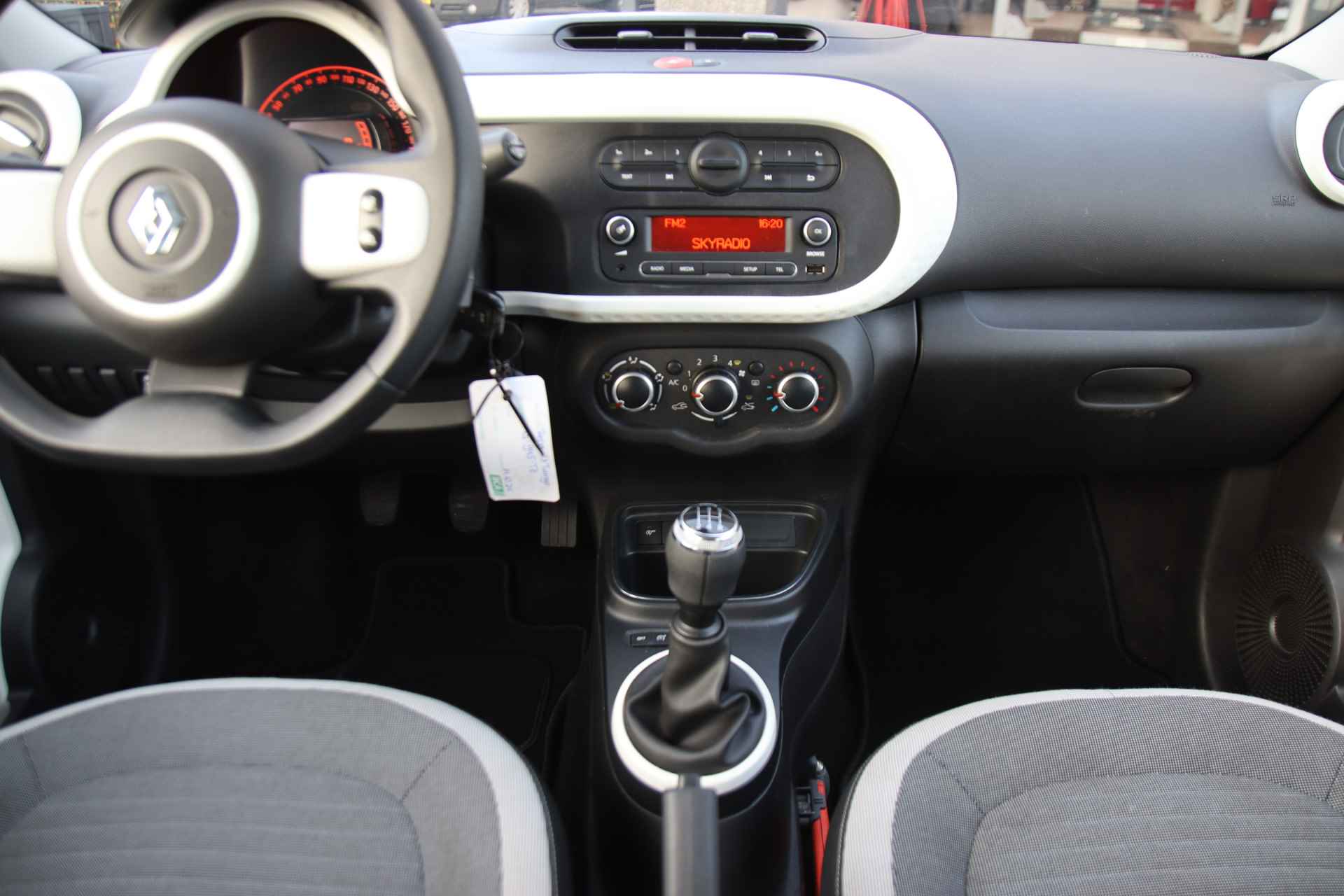 Renault Twingo 1.0 SCe Collection Airco, 1e eig, NL auto, NAP, NIEUWSTAAT! WINTERSALE! - 21/41