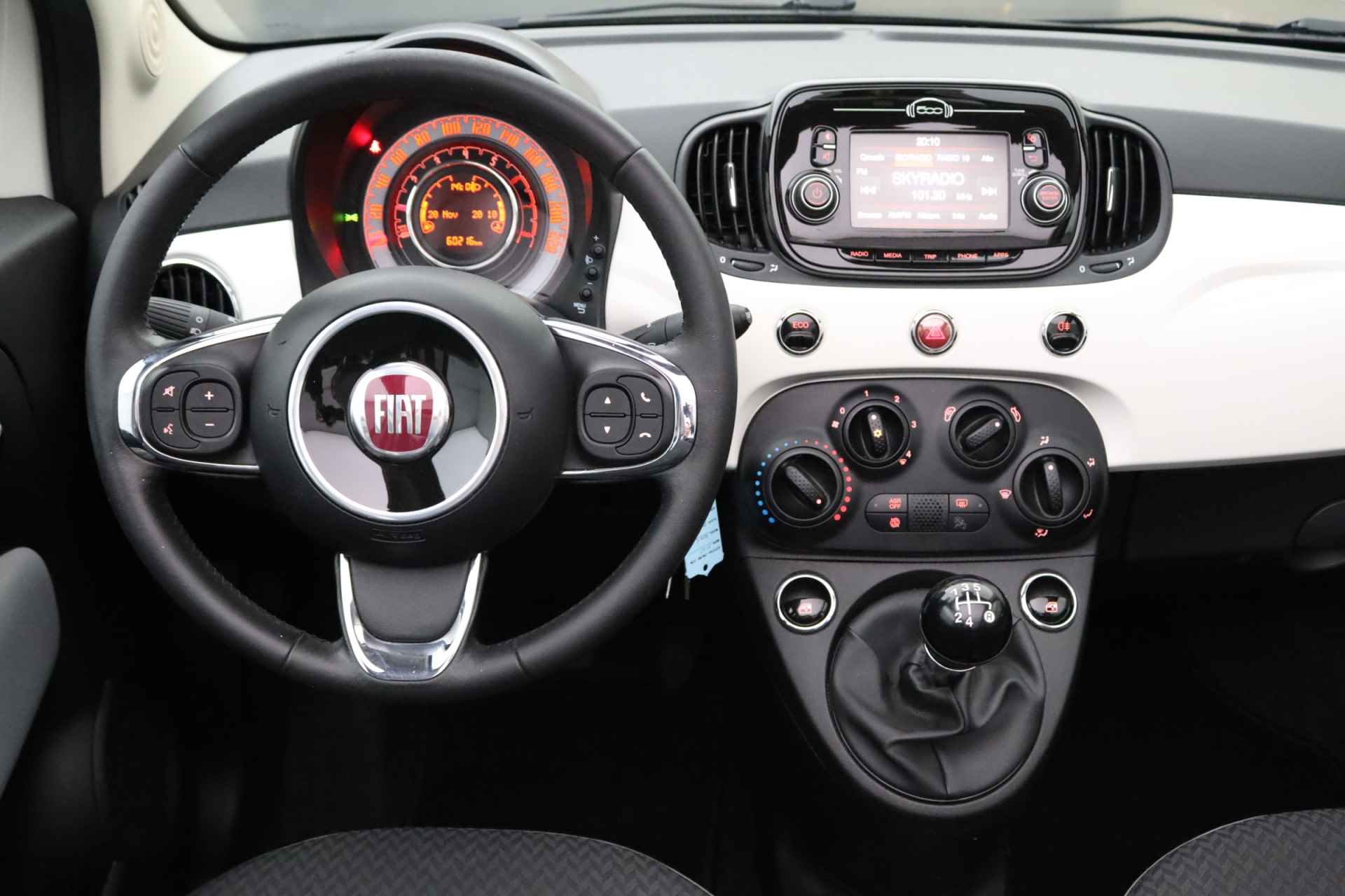 Fiat 500C 0.9 TwinAir Turbo Anniversario | Elektrische kap | Airconditioning | Parkeersensoren | LMV 16" - 11/26