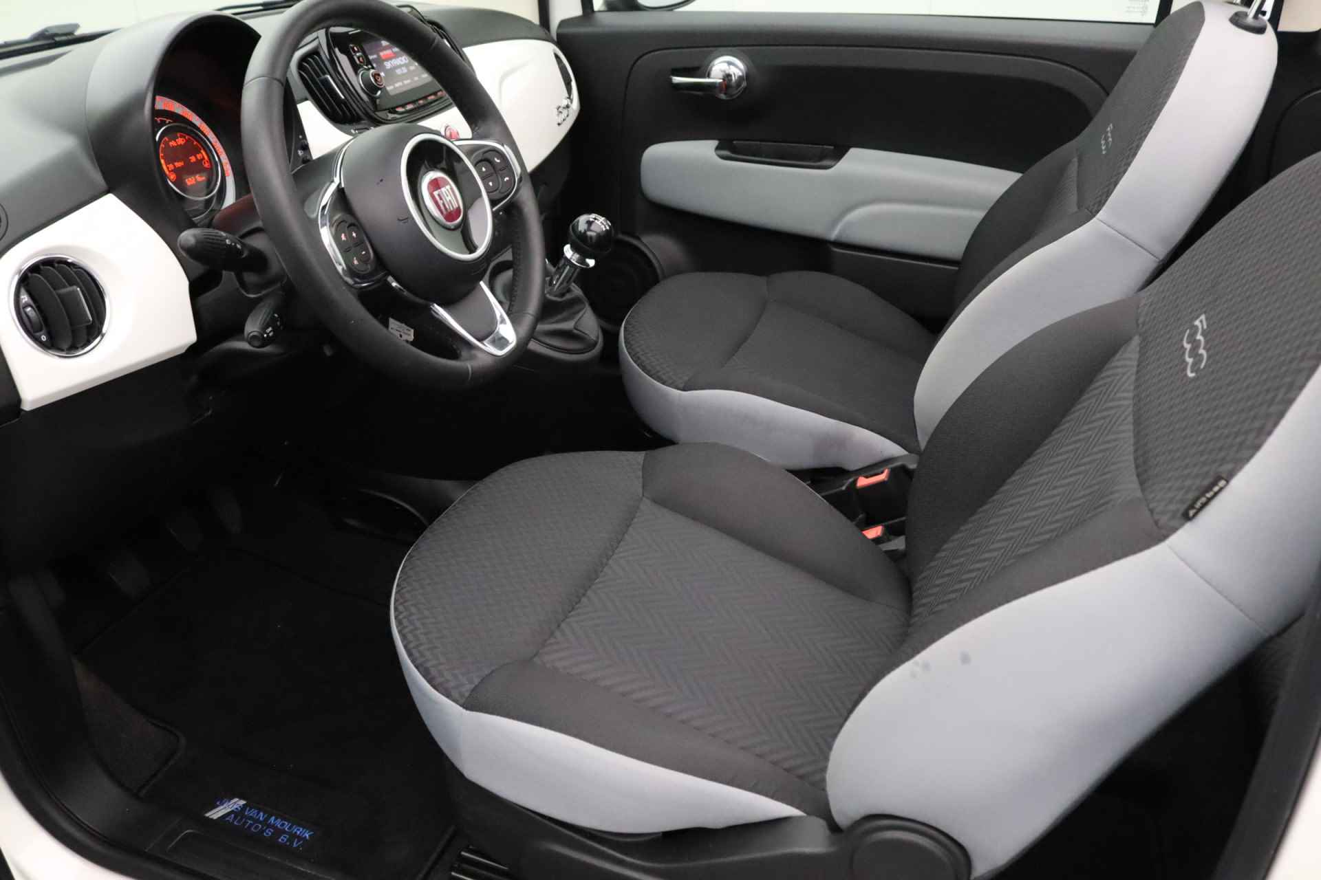 Fiat 500C 0.9 TwinAir Turbo Anniversario | Elektrische kap | Airconditioning | Parkeersensoren | LMV 16" - 24/26