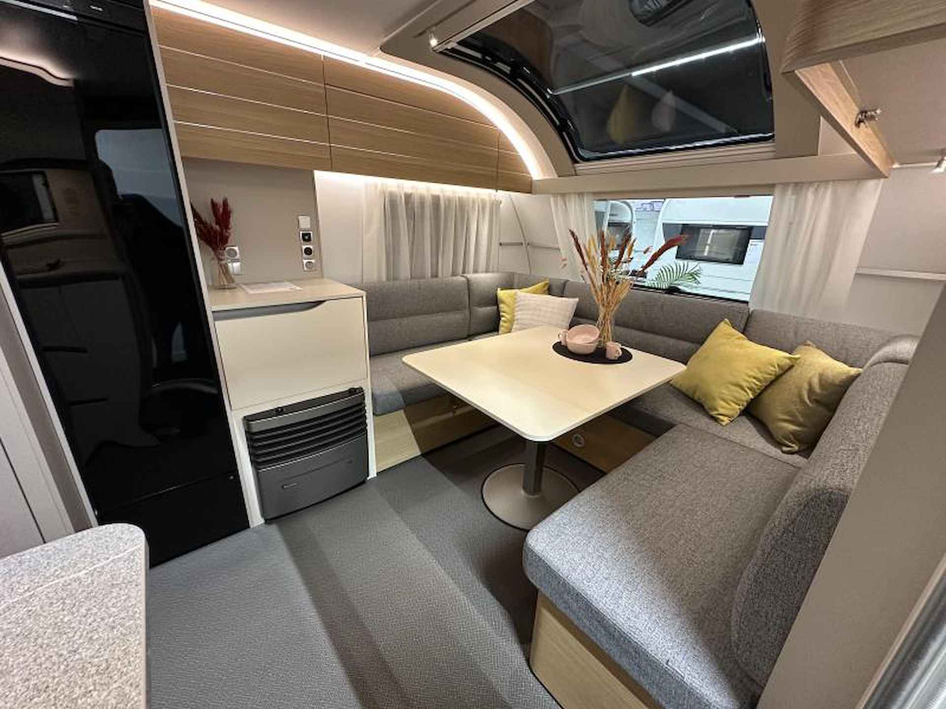 Adria Adora 593 UP Nieuw - Actie model - 6/17