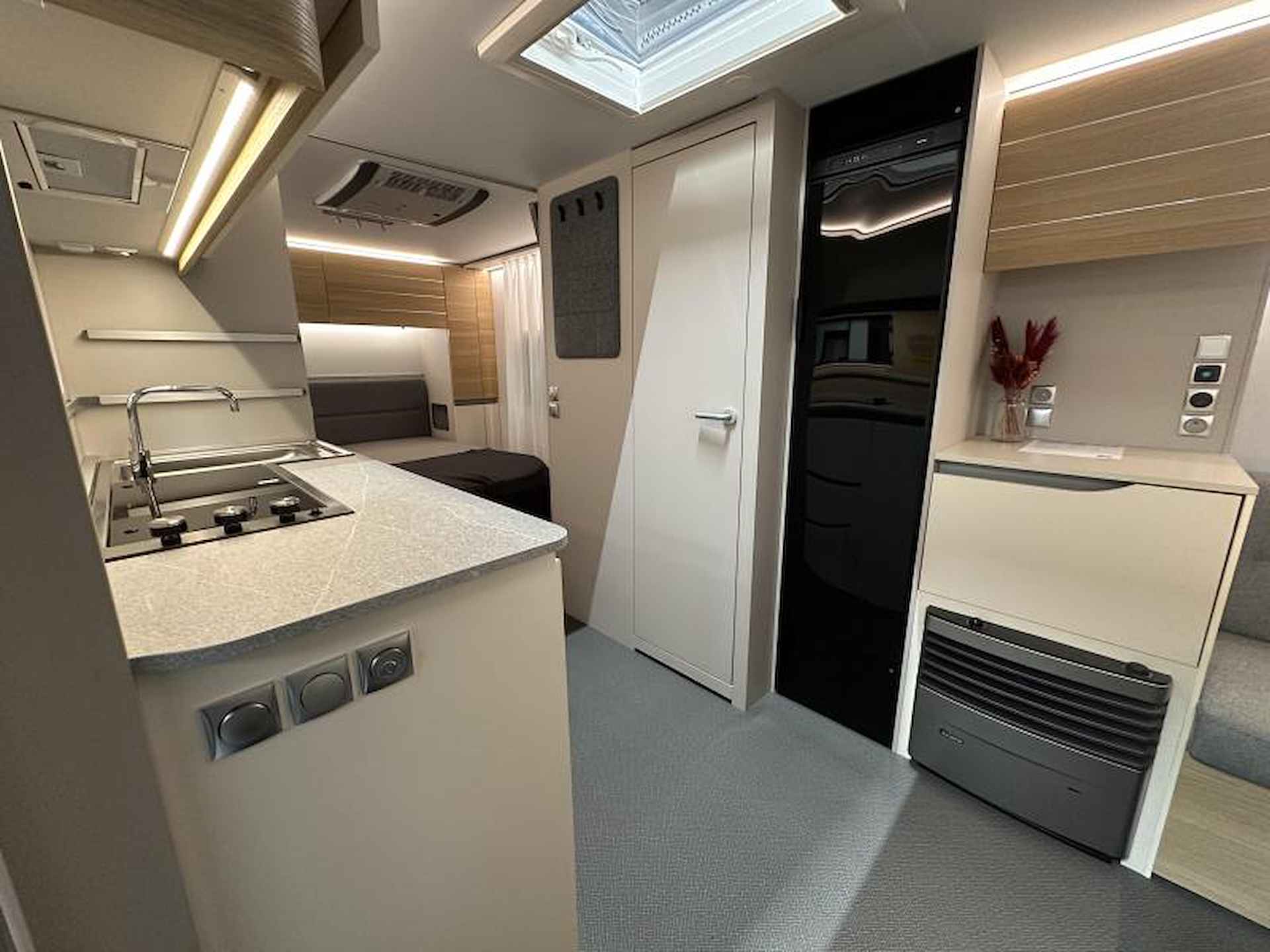 Adria Adora 593 UP Nieuw - Actie model - 7/17