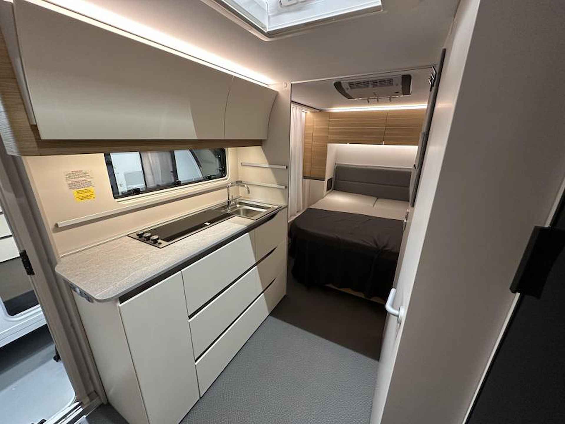 Adria Adora 593 UP Nieuw - Actie model - 11/17