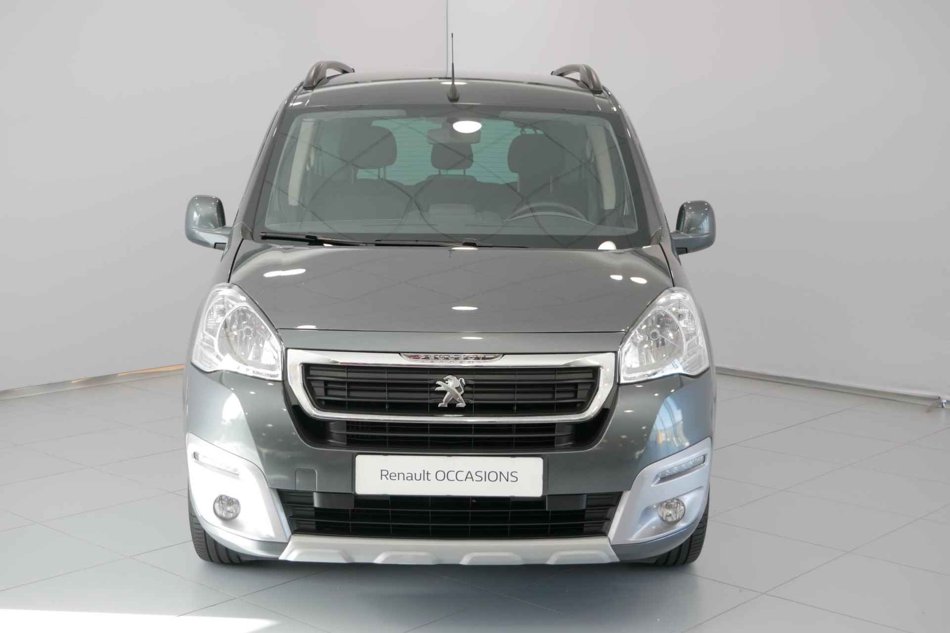 Peugeot Partner Tepee 1.2 PureTech Allure *Navigatie*Airco*Parkeersensoren*Trekhaak - 5/35