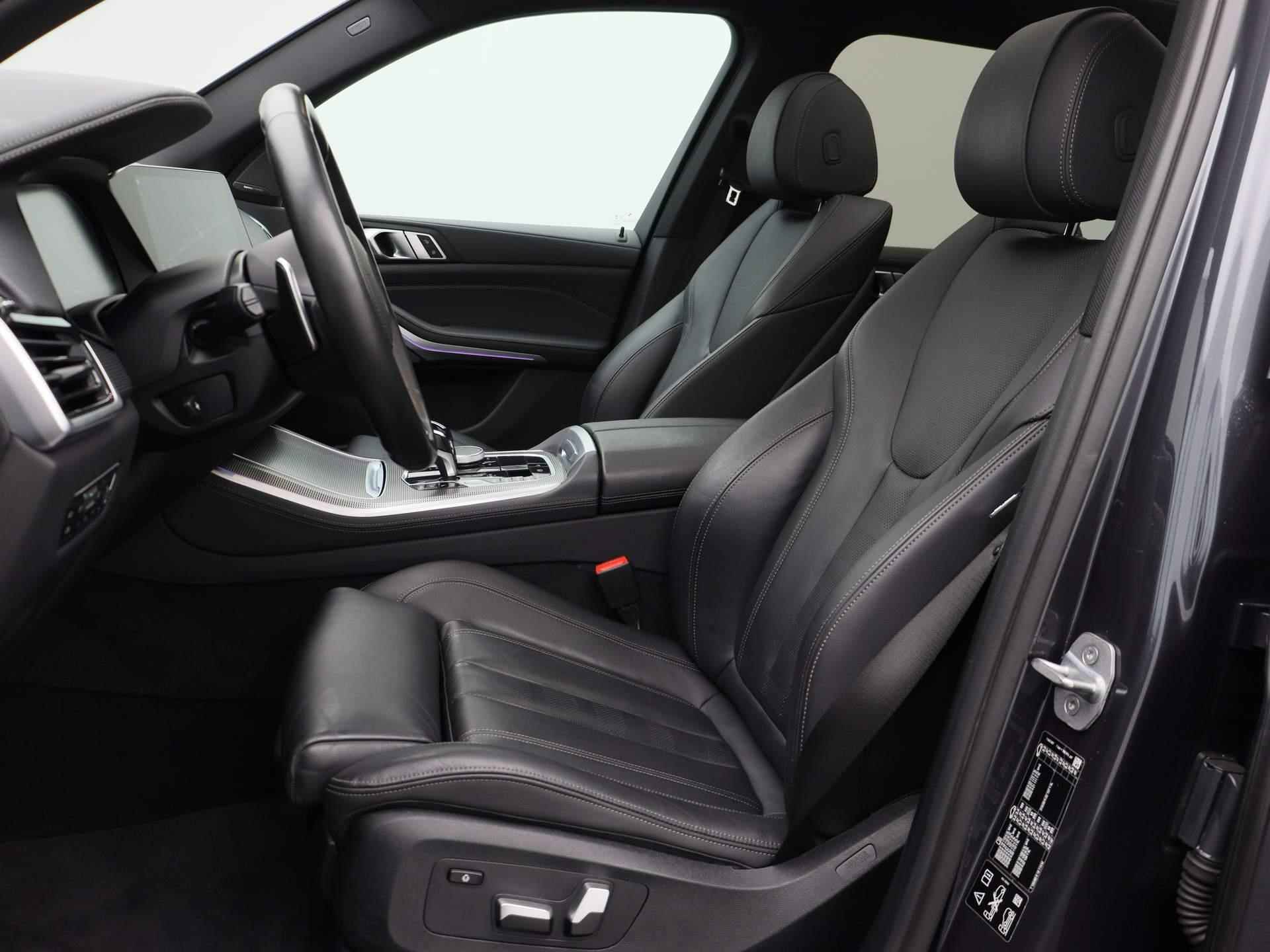 BMW X5 xDrive40i High Executive | M-Pakket | Head up Display | Harman&Kardon | Trekhaak | 360 camera | Laser LED Licht | - 12/60