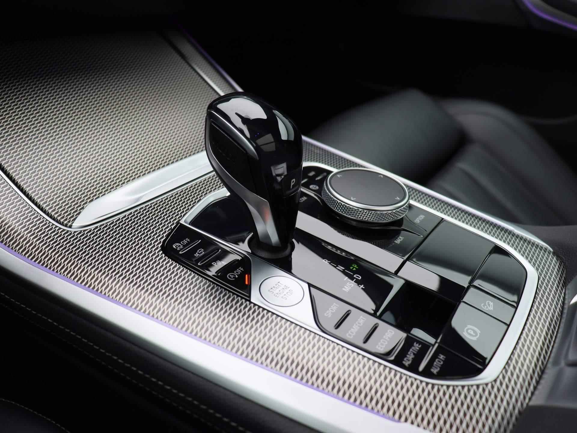 BMW X5 xDrive40i High Executive | M-Pakket | Head up Display | Harman&Kardon | Trekhaak | 360 camera | Laser LED Licht | - 24/60