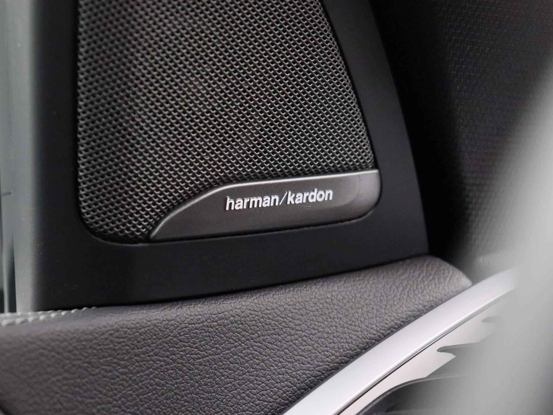 BMW X5 xDrive40i High Executive | M-Pakket | Head up Display | Harman&Kardon | Trekhaak | 360 camera | Laser LED Licht | - 35/60