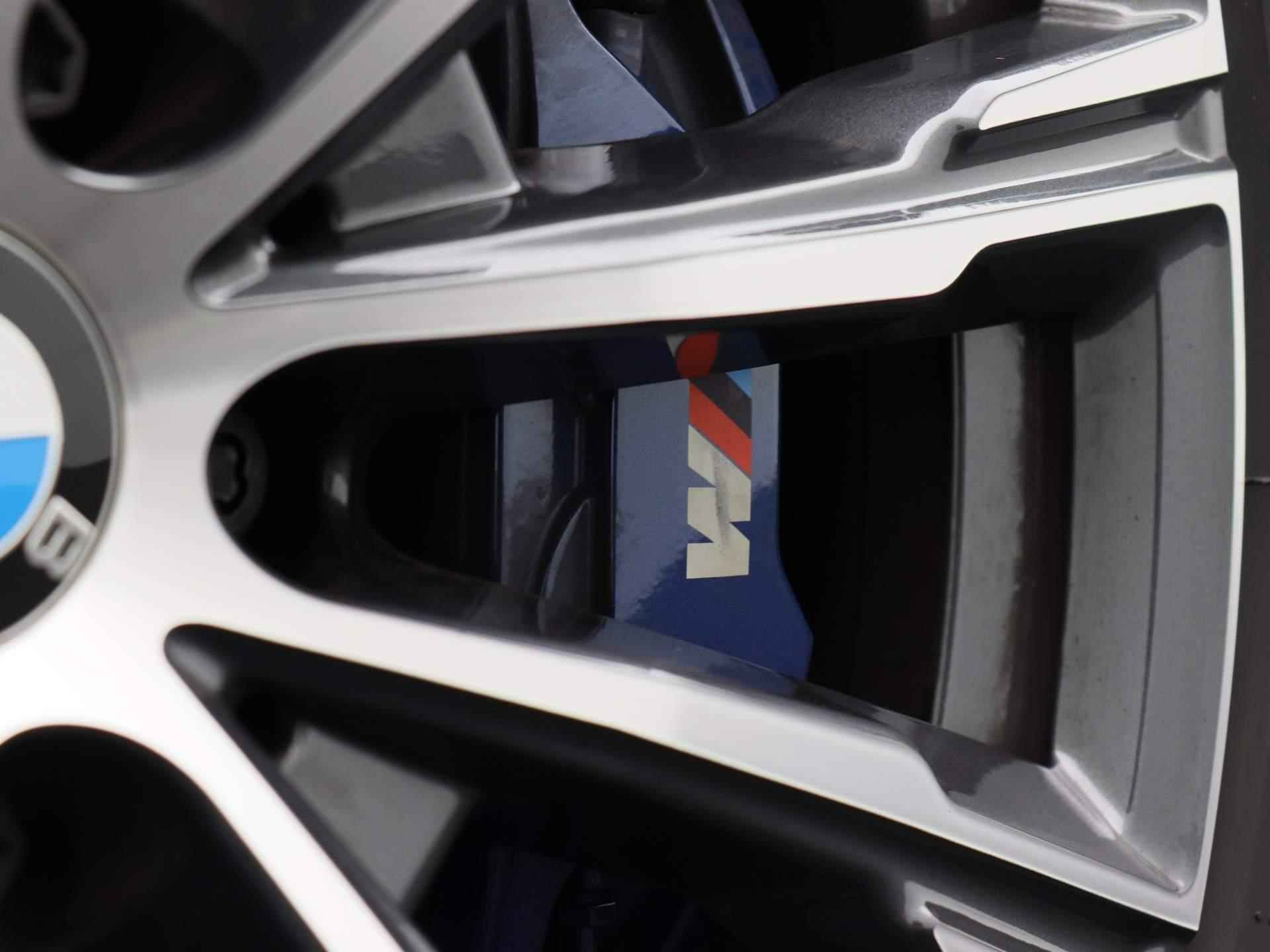 BMW X5 xDrive40i High Executive | M-Pakket | Head up Display | Harman&Kardon | Trekhaak | 360 camera | Laser LED Licht | - 48/60