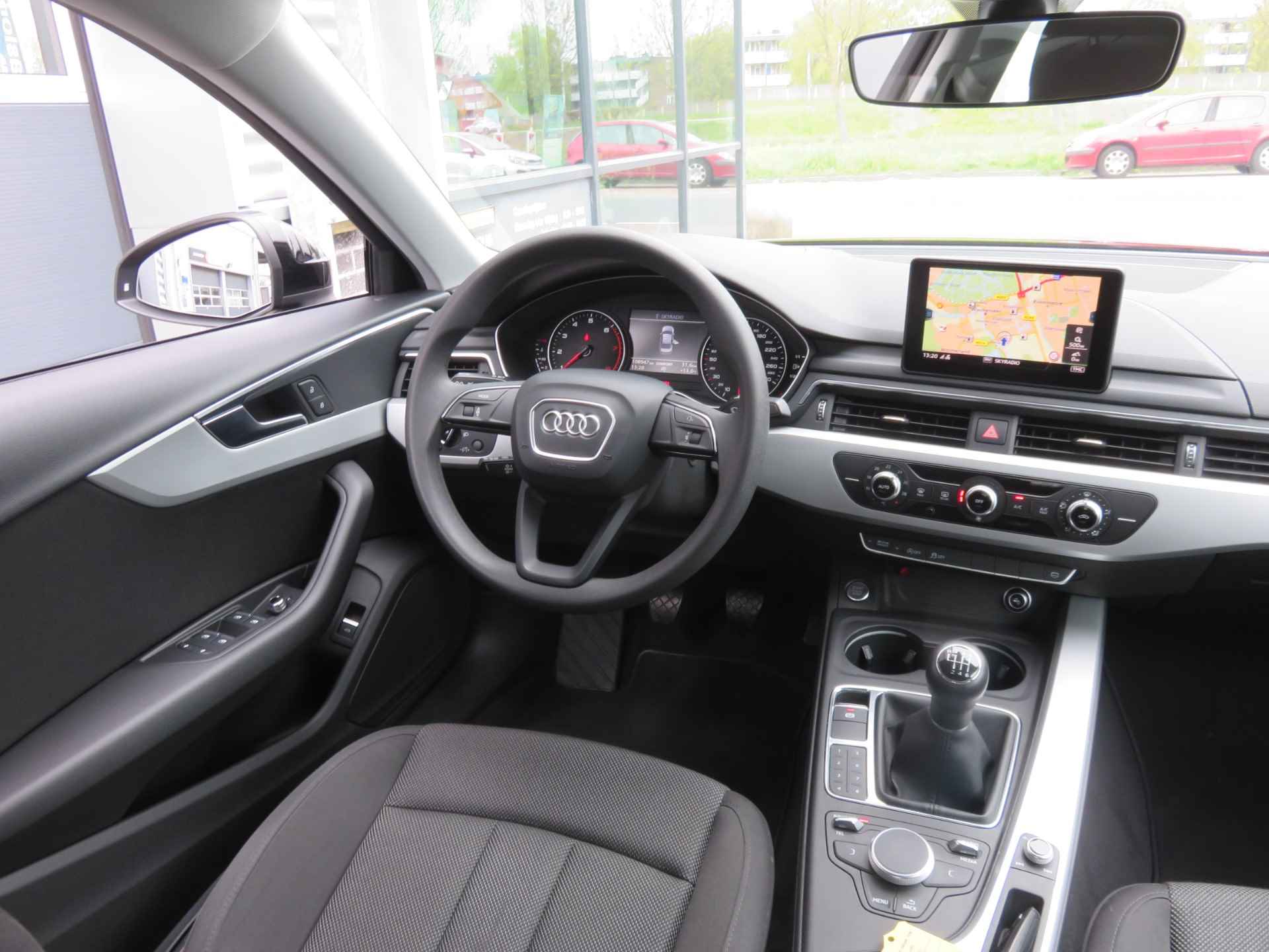 Audi A4 1.4 TFSI - XENON - NAVI - PDC - LED - NL AUTO - 1 EIGENAAR - - 16/50