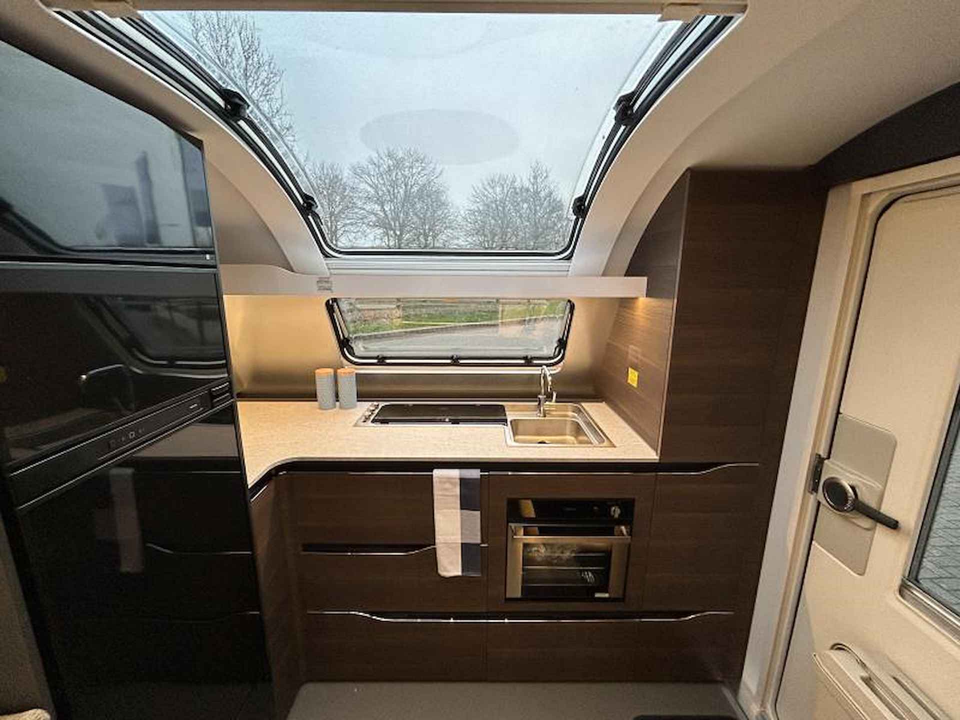 Adria Alpina 633 HT LUXE CARAVAN! - 12/24