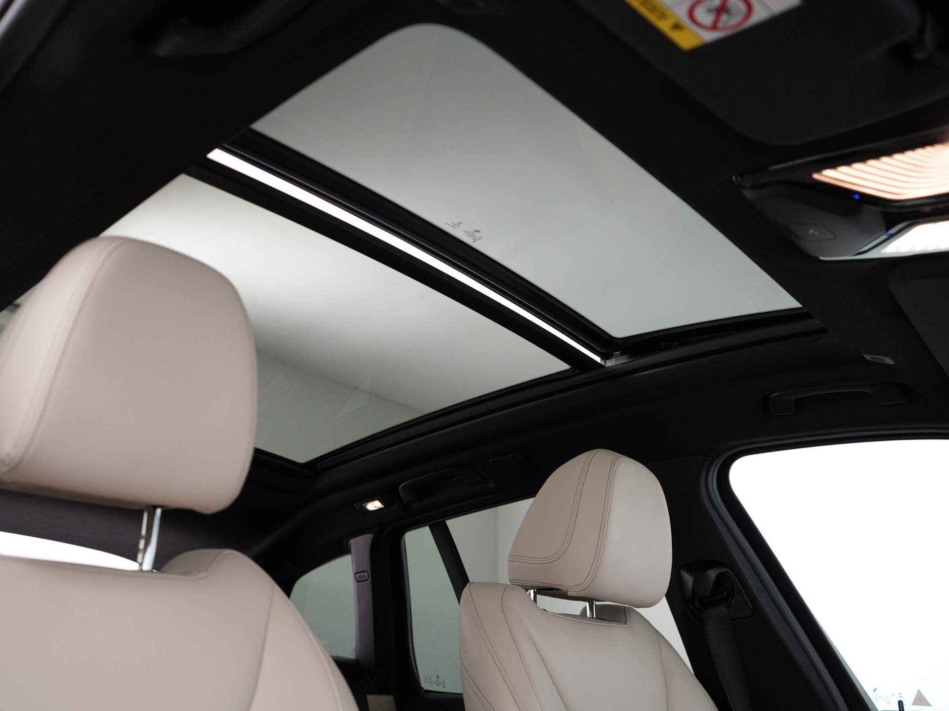 BMW X3 M40i xDrive High Executive M-Sport | Head up display | Stoelverwarming | Navigatie | Elektrisch wegklapbare trekhaak - 21/55