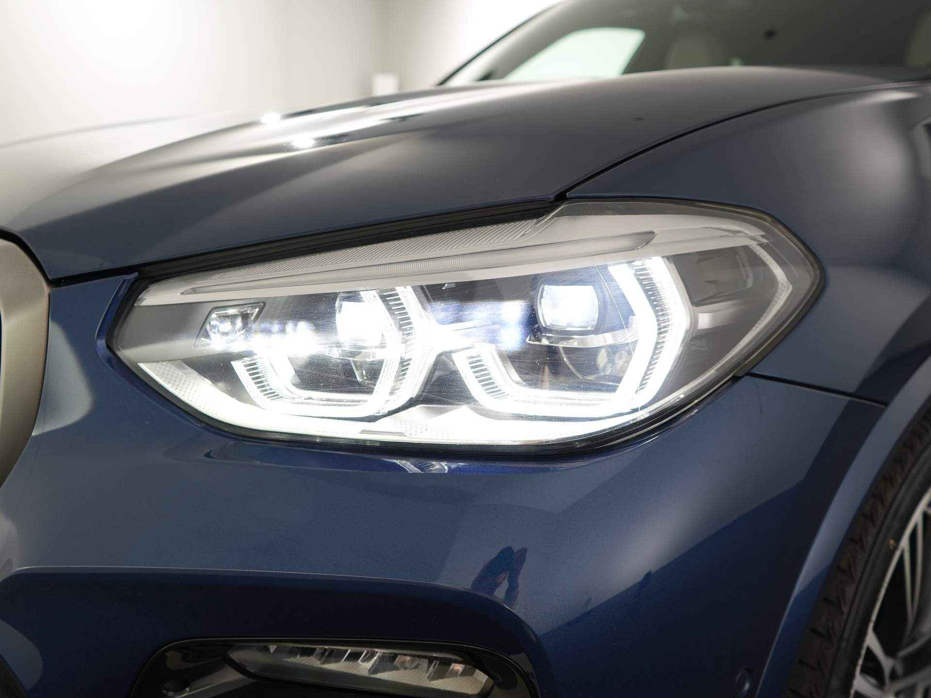 BMW X3 M40i xDrive High Executive M-Sport | Head up display | Stoelverwarming | Navigatie | Elektrisch wegklapbare trekhaak - 34/55