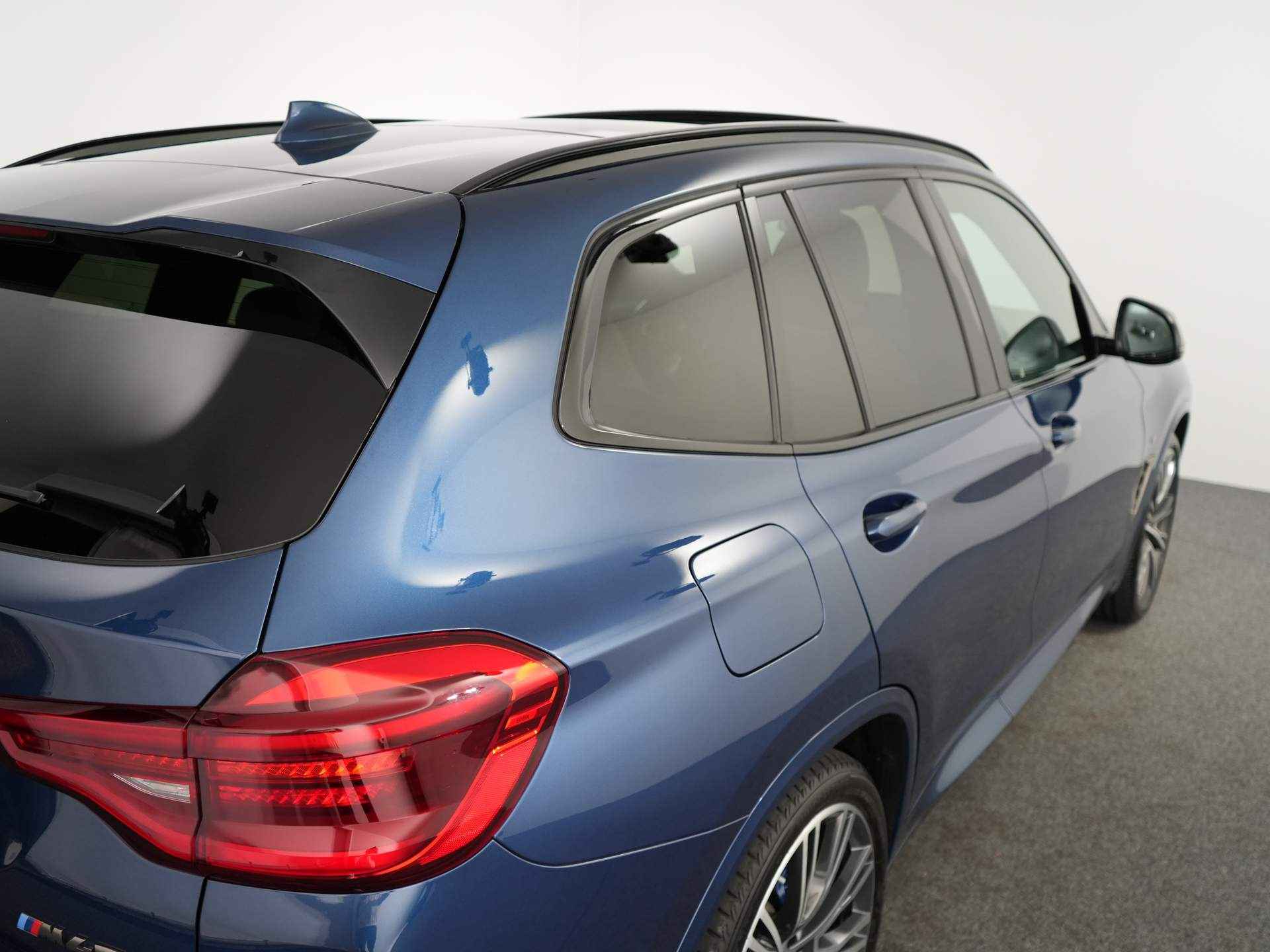 BMW X3 M40i xDrive High Executive M-Sport | Head up display | Stoelverwarming | Navigatie | Elektrisch wegklapbare trekhaak - 43/55