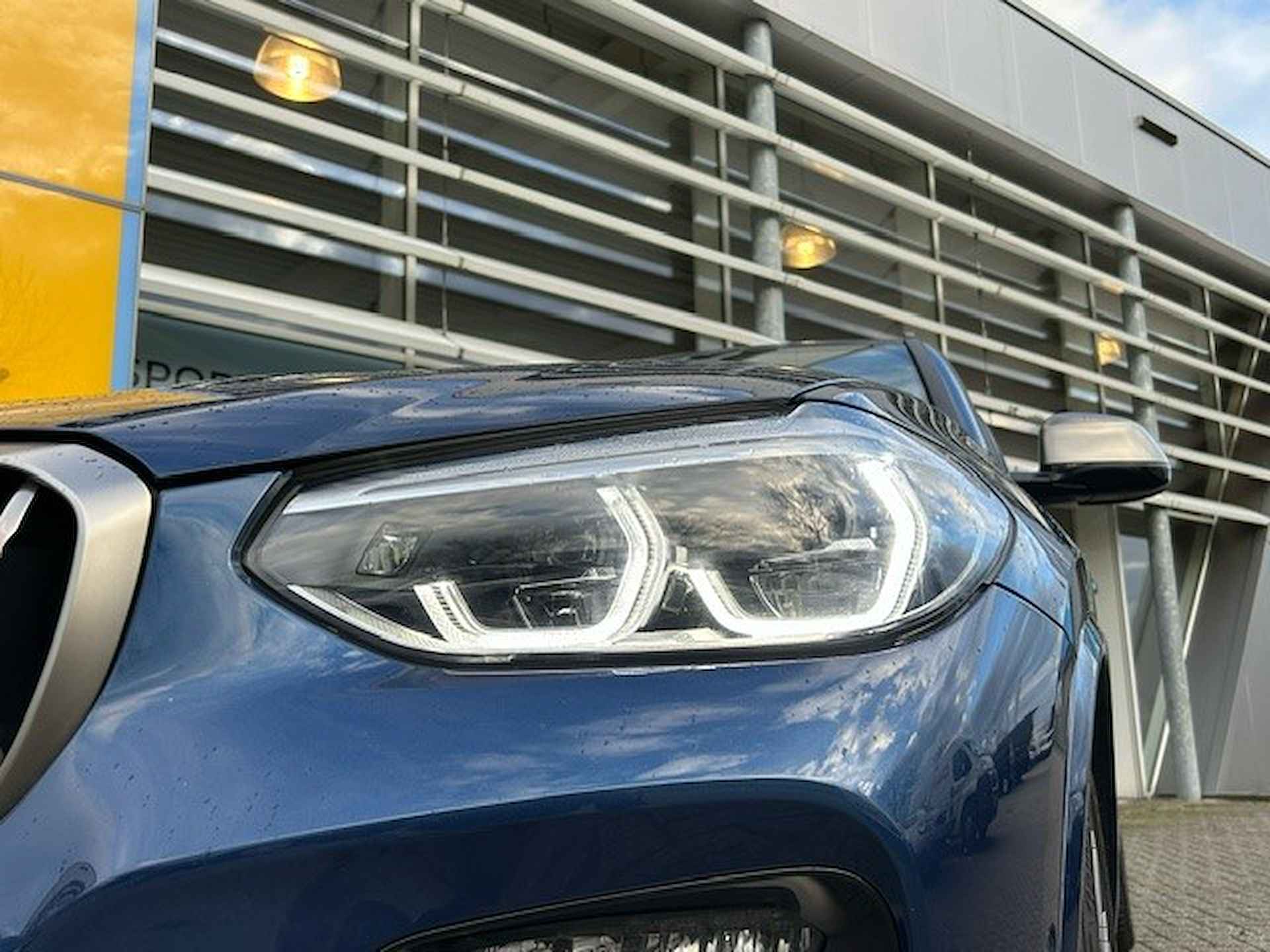 BMW X3 M40i xDrive High Executive M-Sport | Head up display | Stoelverwarming | Navigatie | Elektrisch wegklapbare trekhaak - 47/55