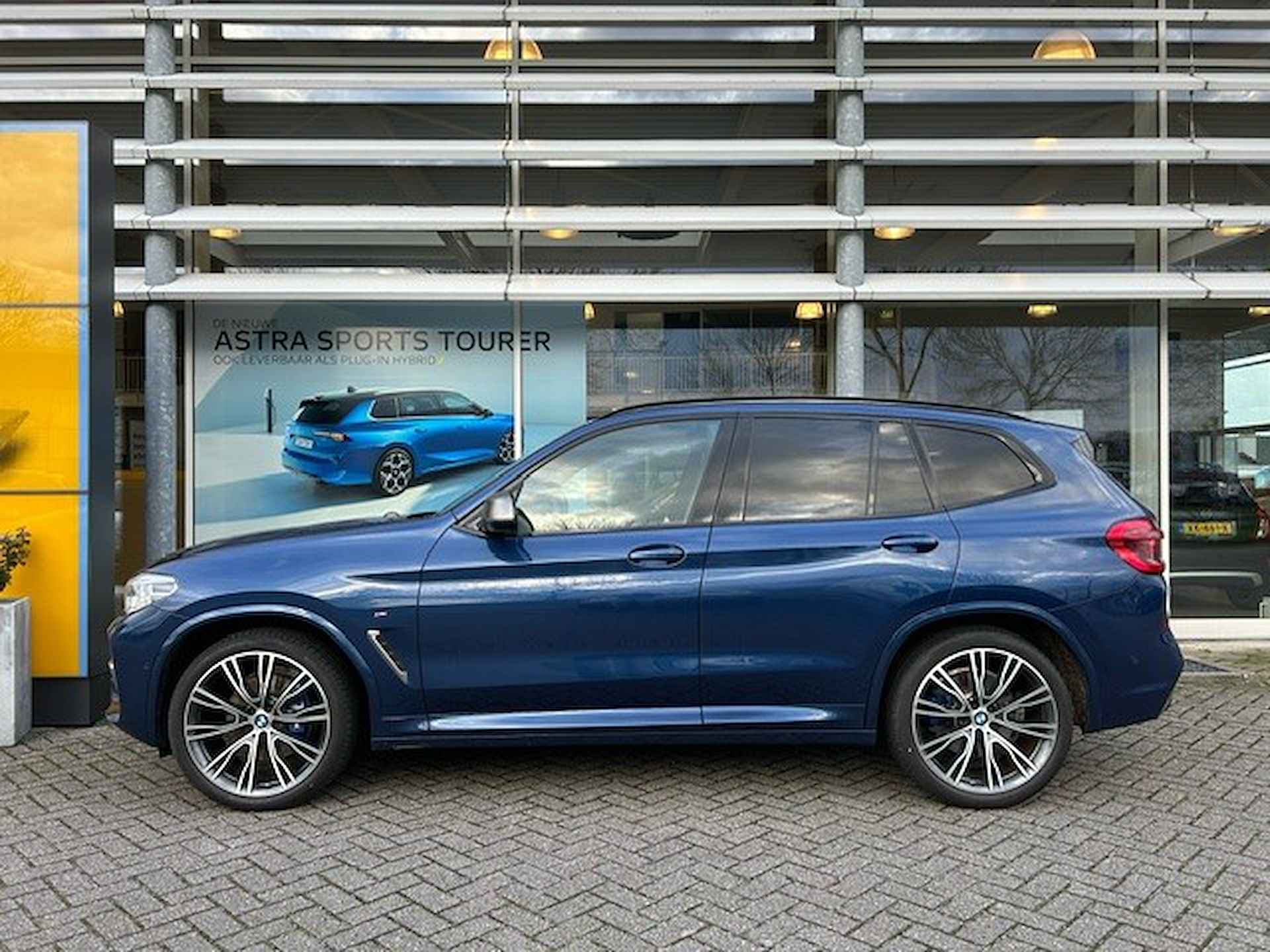 BMW X3 M40i xDrive High Executive M-Sport | Head up display | Stoelverwarming | Navigatie | Elektrisch wegklapbare trekhaak - 49/55