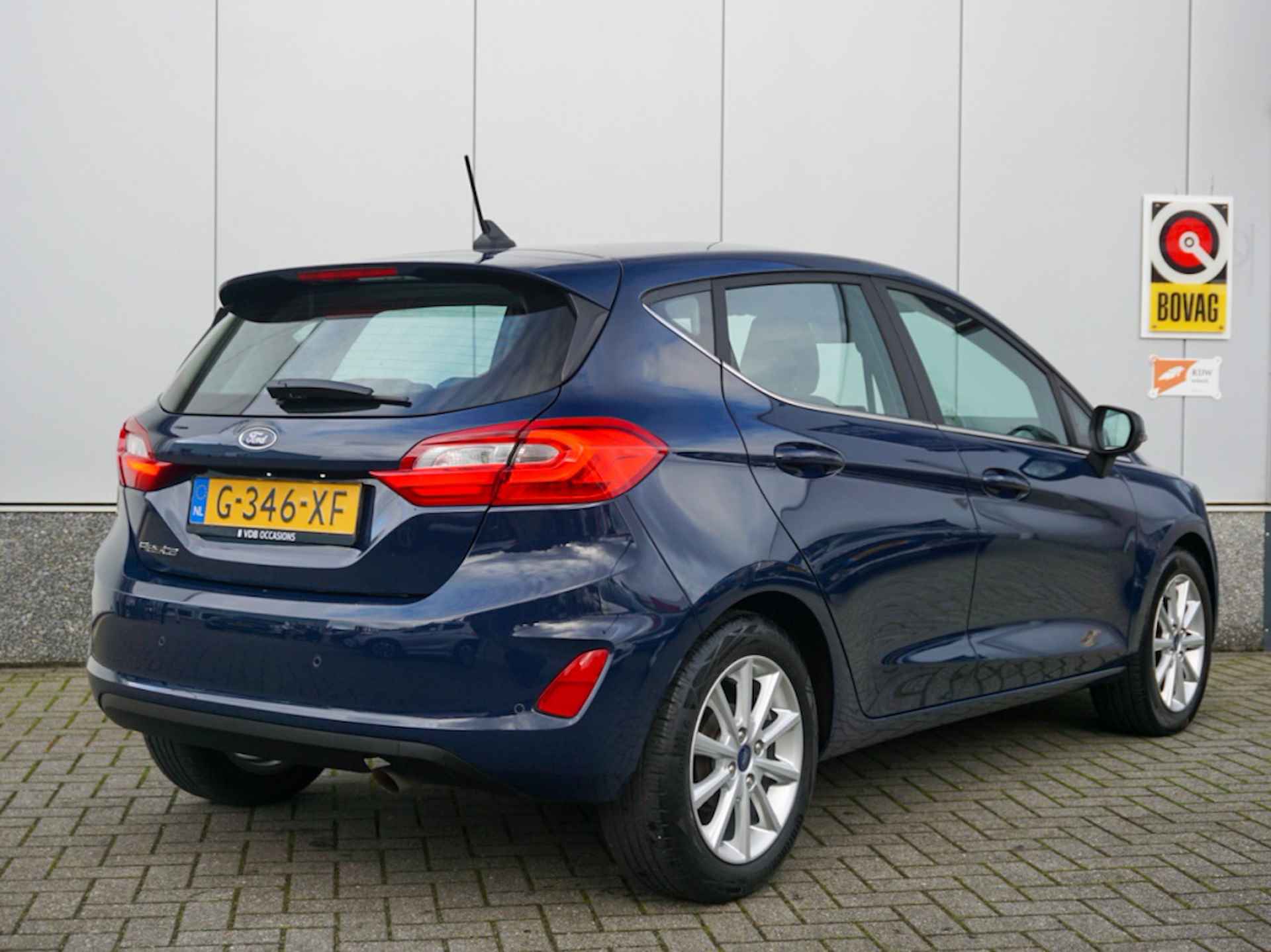 Ford Fiesta 1.0 EcoB. Titanium Led verlichting | Park. sensoren | CarPlay | - 2/27