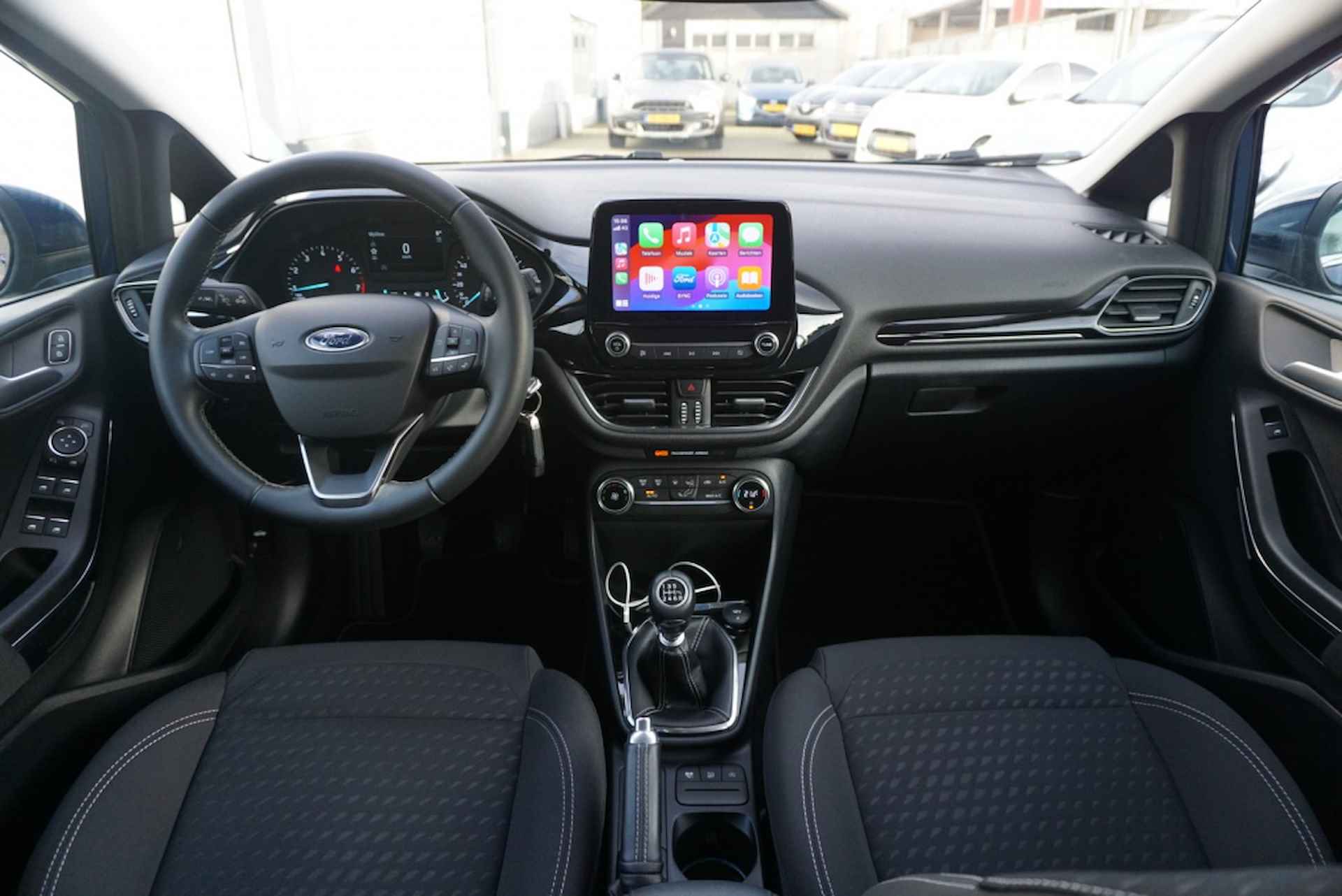 Ford Fiesta 1.0 EcoB. Titanium Led verlichting | Park. sensoren | CarPlay | - 10/27