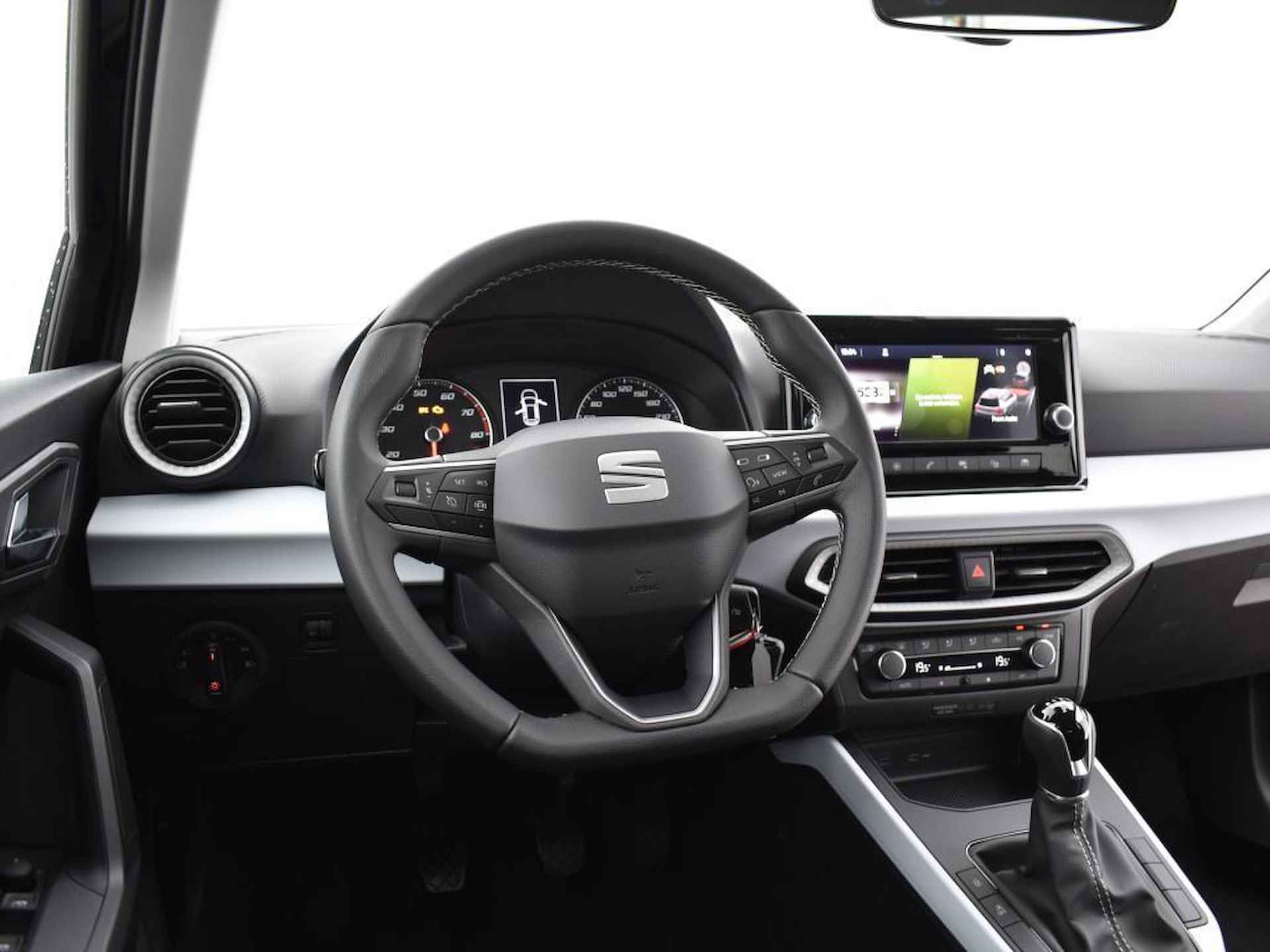 SEAT Arona 1.0 TSI Style Business Connect | Digitale Cockpit | PDC voor en achter | Inruilbonus 2000,- | PL 439,- Per Maand! - 14/19