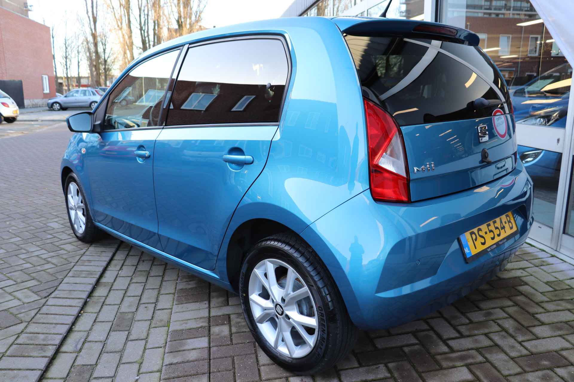 SEAT Mii 1.0 Sport Intense. Dealer onderhouden. - 7/29