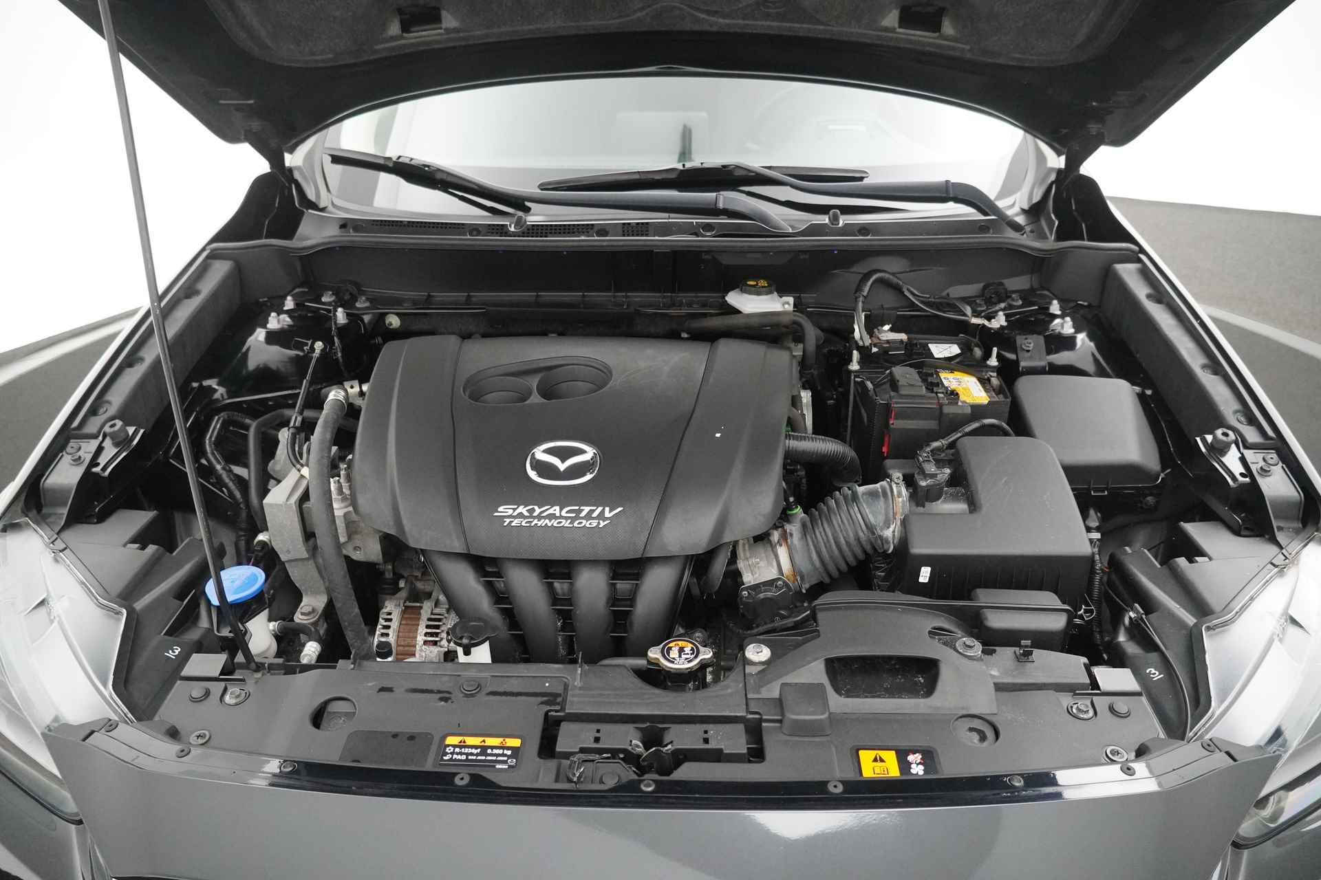 Mazda CX-3 BWJ 2018 2.0 122 PK SkyActiv-G120 SkyLease GT STOELVERWARMING / CLIMA  / HEAD UP DISPLAY / ACHTERUITRIJ CAMERA / CRUISE / LMV / PDC / LED VERLICHTING / - 29/30