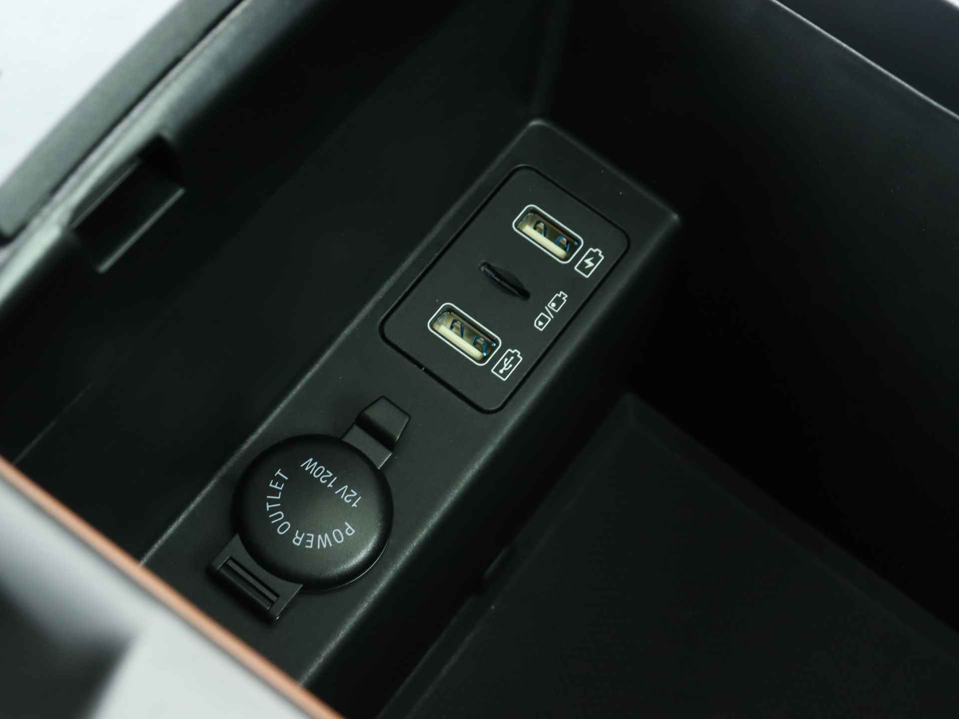 BYD TANG AWD Executive 86 kWh | €10.000 Voorraad Voordeel! Direct Rijden! | - 29/47