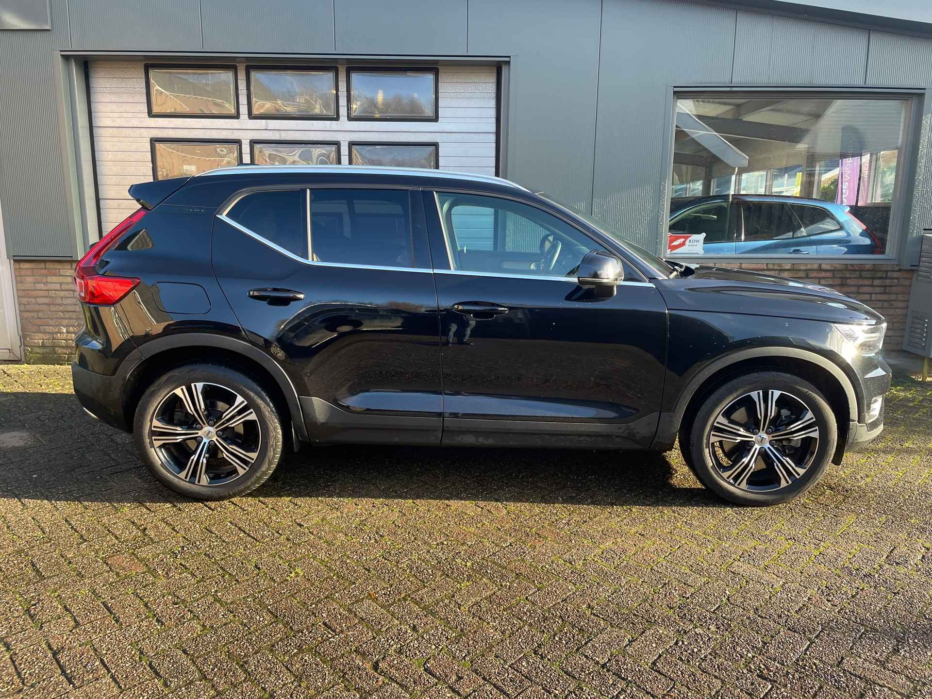 Volvo XC40 1.5 T5 Twin Engine Inscription Leer Panodak - 5/19