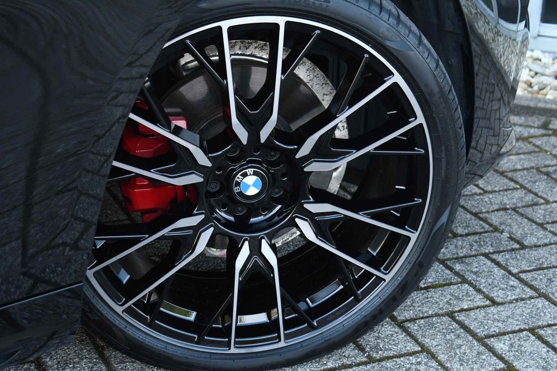 BMW 5 Serie 520i M-Sport Pano Comfort+Travel+Inno DA+ H/K 21inch Shadowline - 9/97