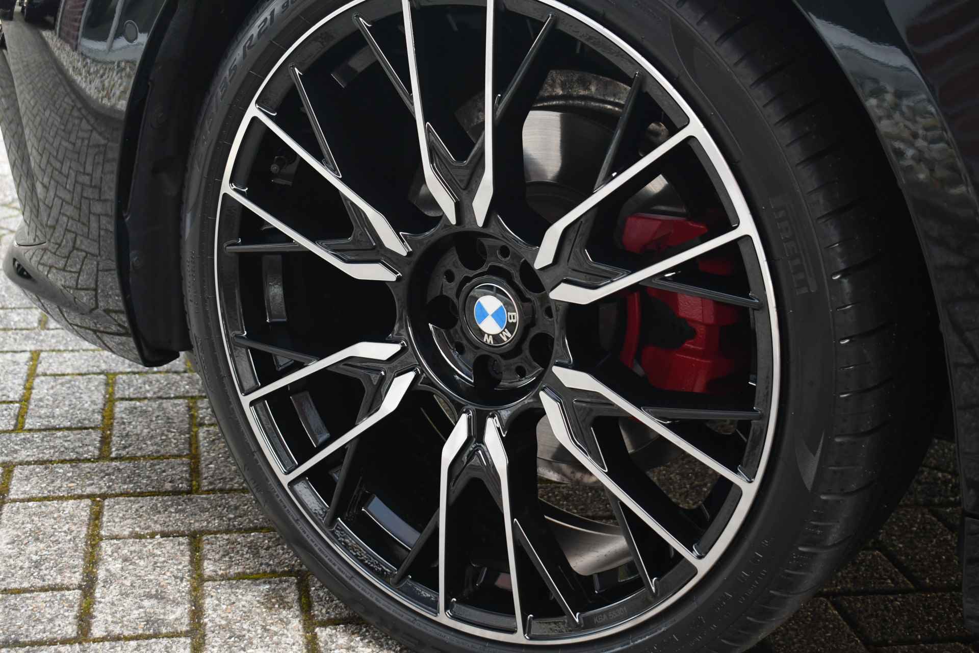 BMW 5 Serie 520i M-Sport Pano Comfort+Travel+Inno DA+ H/K 21inch Shadowline - 76/97