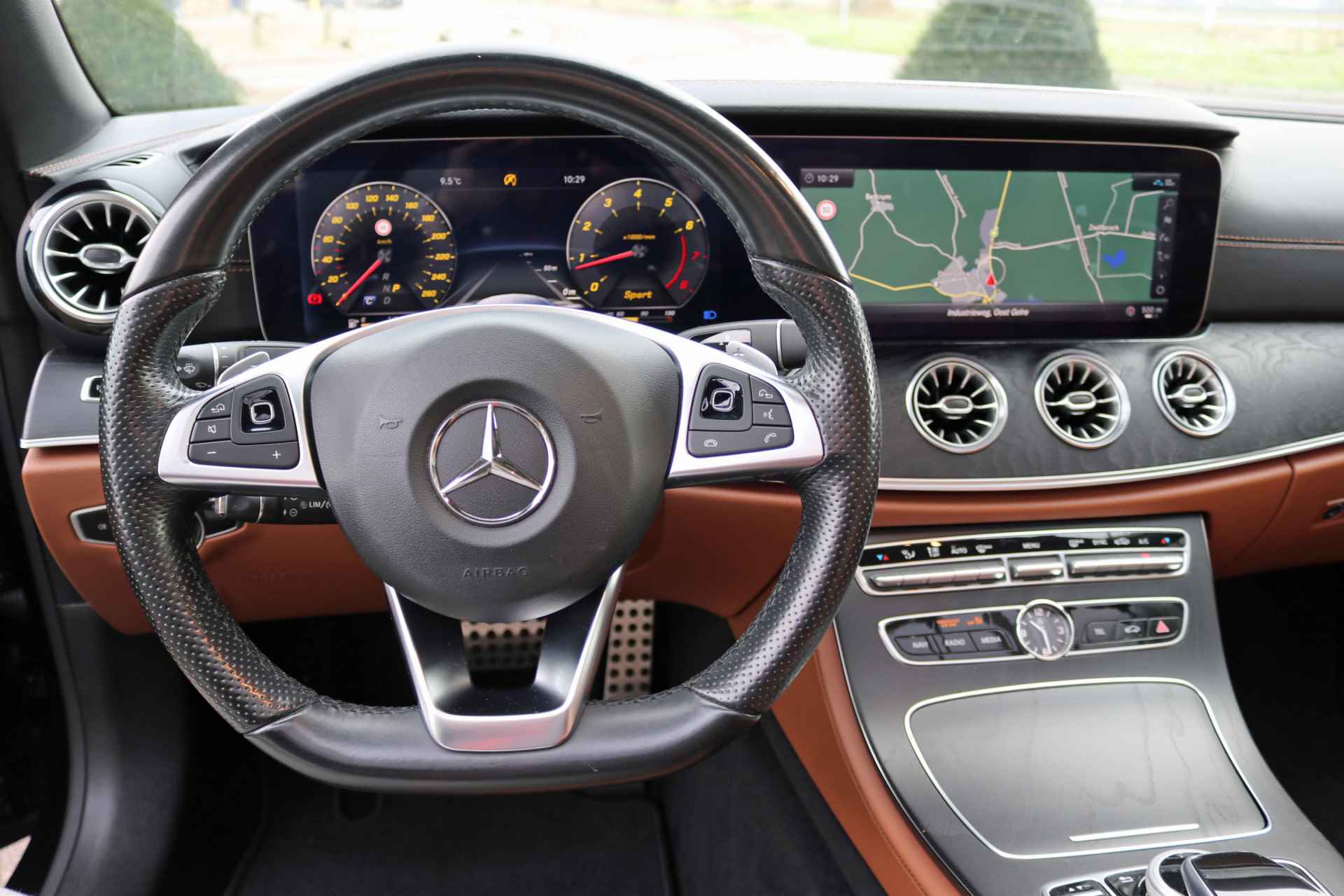 Mercedes-Benz E-Klasse Cabrio 200 Premium Plus AMG-Line 20 Inch velgen Memory Airscarf - 24/29