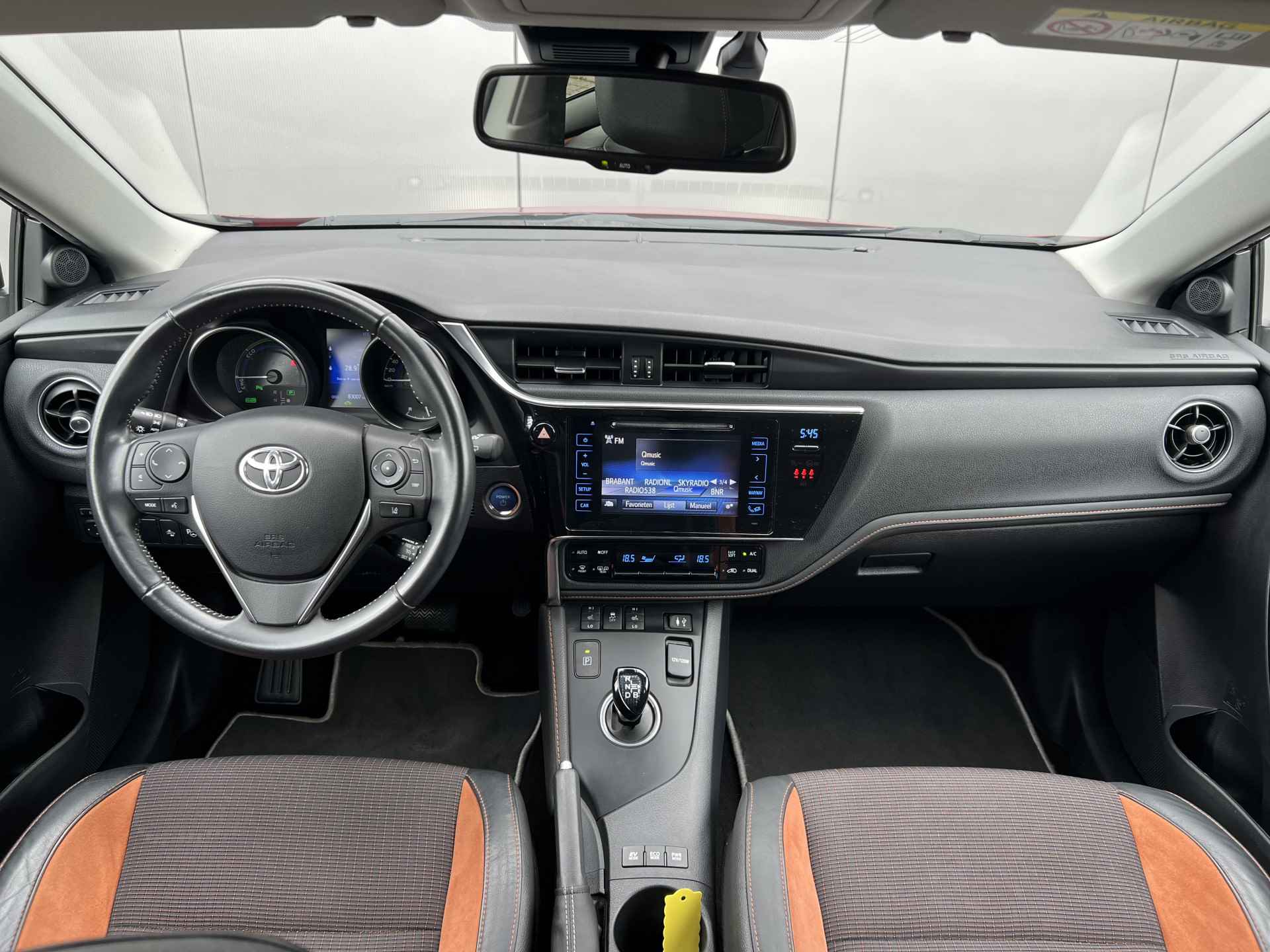 Toyota Auris Touring Sports 1.8 Hybrid Executive Ultimate Ltd. | Trekhaak - 4/30