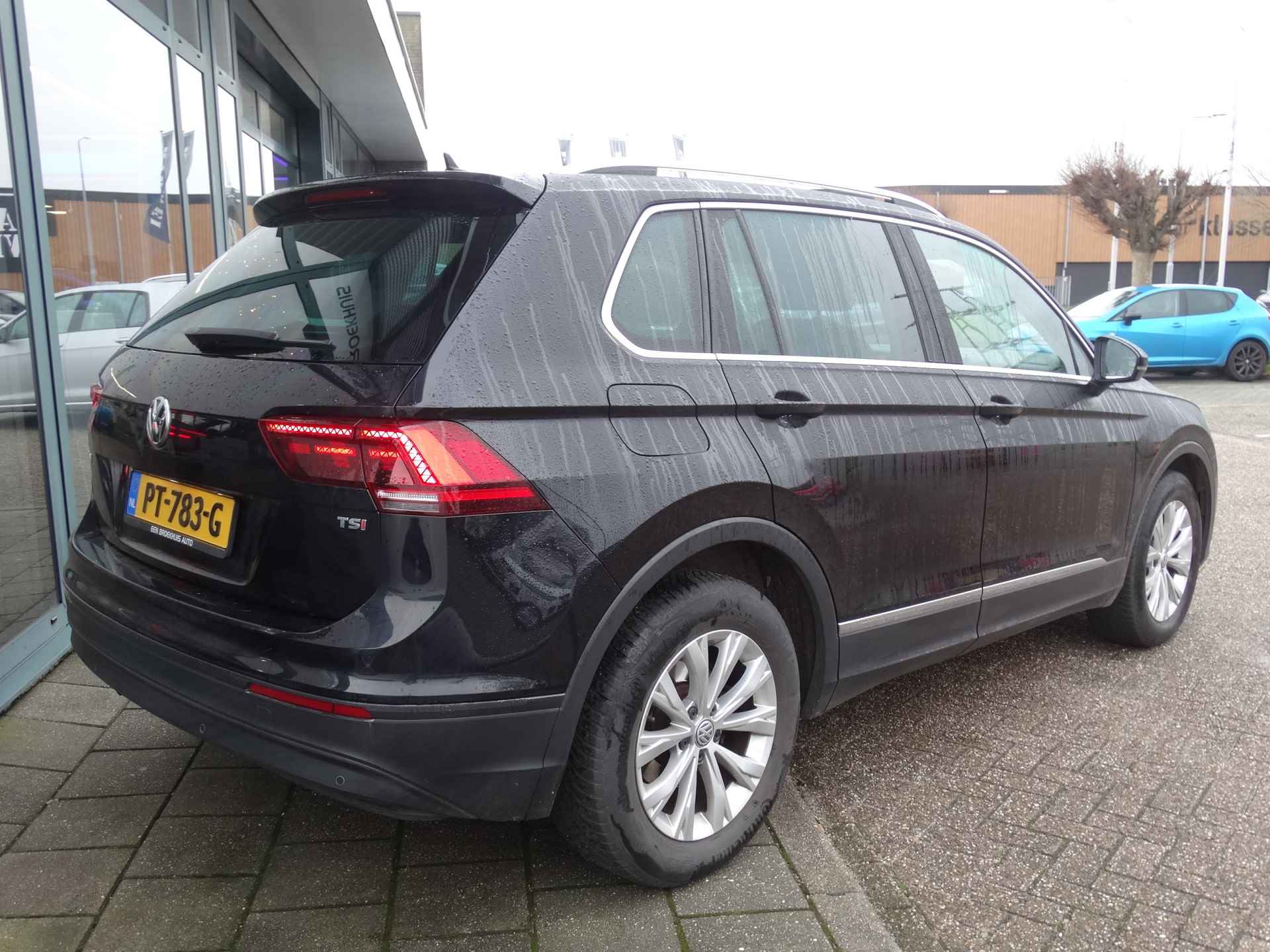 Volkswagen Tiguan 1.4 TSI 125PK Comfortline Business | Trekhaak | Stoelverwarming+massage | Navigatie | - 4/17