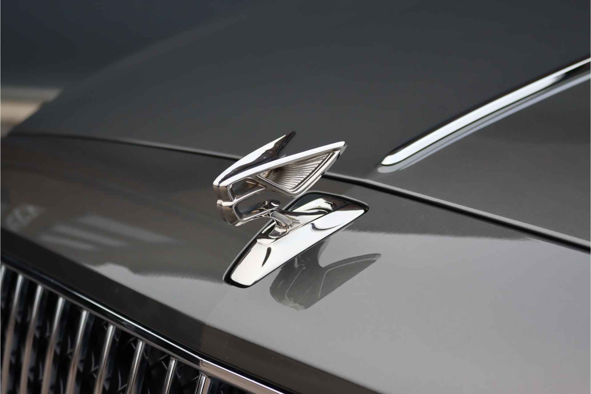 Bentley Flying Spur 6.0 W12 S First Edition Aut8, Luchtvering, Achterasbesturing, Rotating Display, Carbon, Koelbox, Schuif-/kanteldak, Stoelverwarming-/ventilatie V+A, Massage, Memory, Surround Camera, Adaptive Cruise Control, Bang&Olufsen, - 28/58
