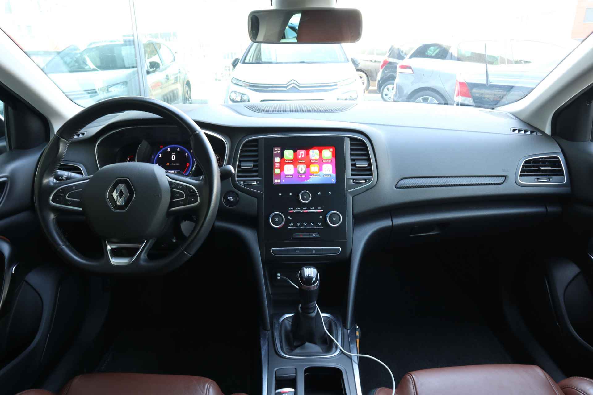 Renault Mégane Estate TCe 115 Limited LEDER | NAVI | TREKHAAK 1330CC MOTOR | CARPLAY - 4/33