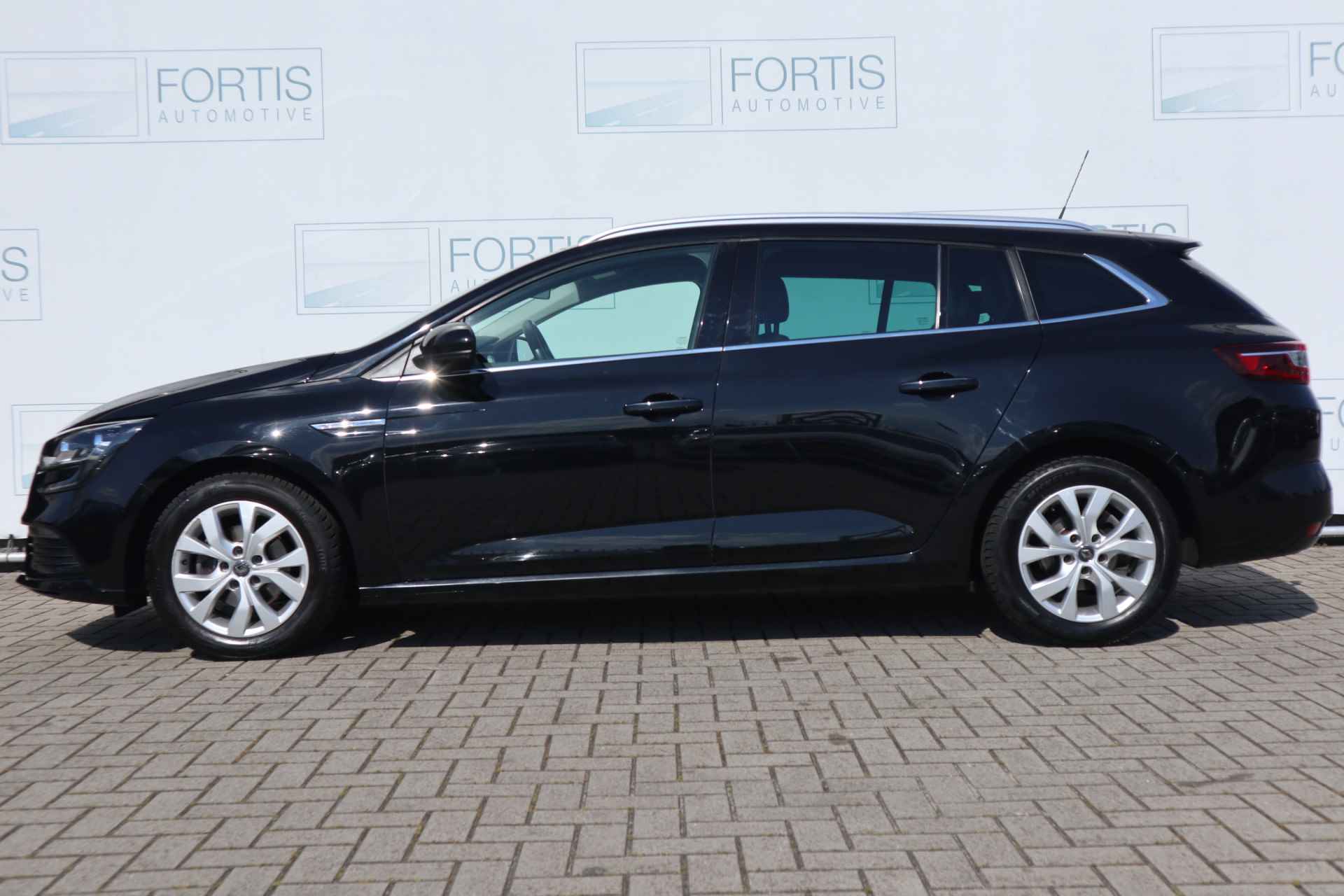 Renault Mégane Estate TCe 115 Limited LEDER | NAVI | TREKHAAK 1330CC MOTOR | CARPLAY - 11/33