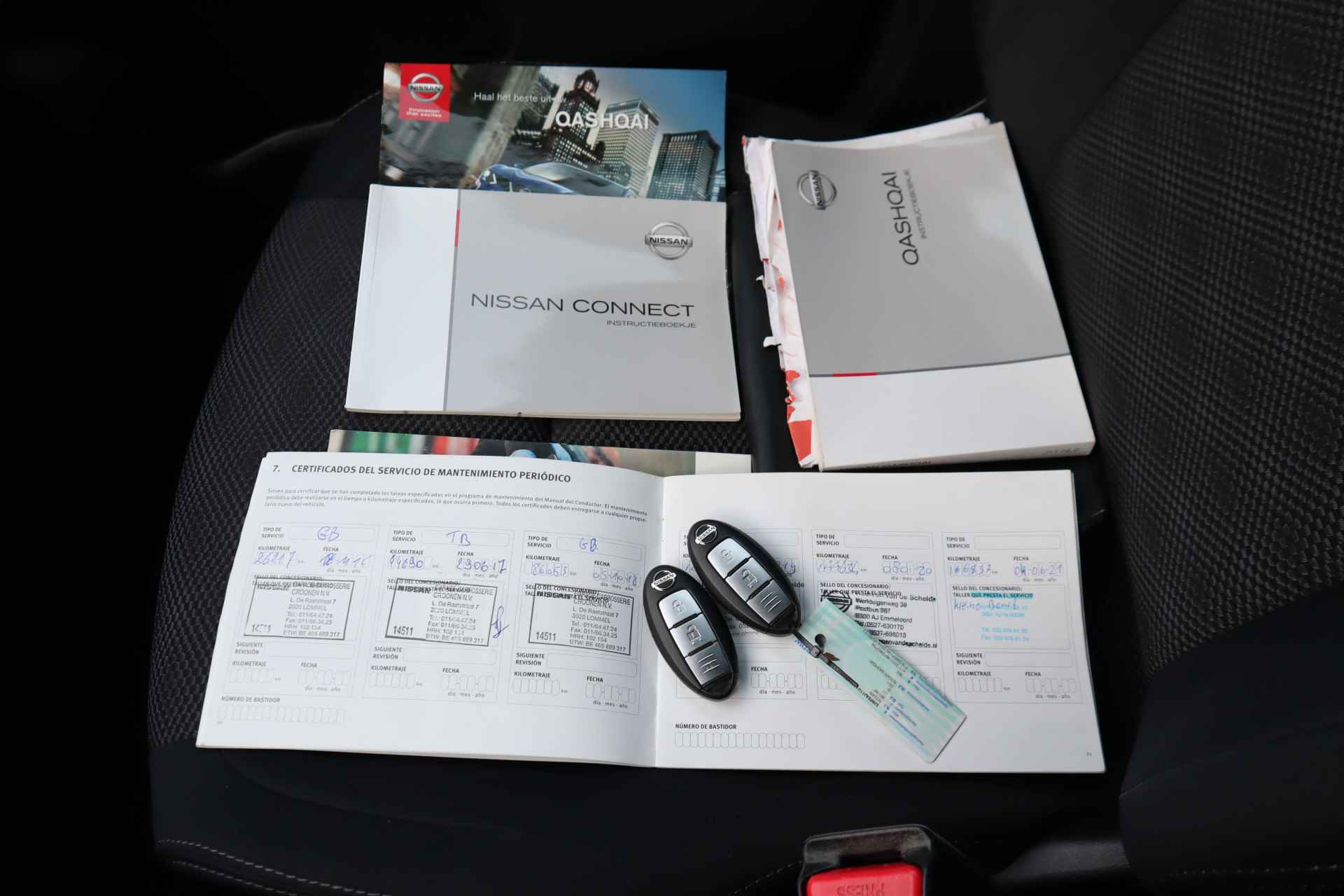 Nissan QASHQAI 1.2 Connect Edition | Trekhaak | DAB Radio | 360 Camera | Keyless - 18/38
