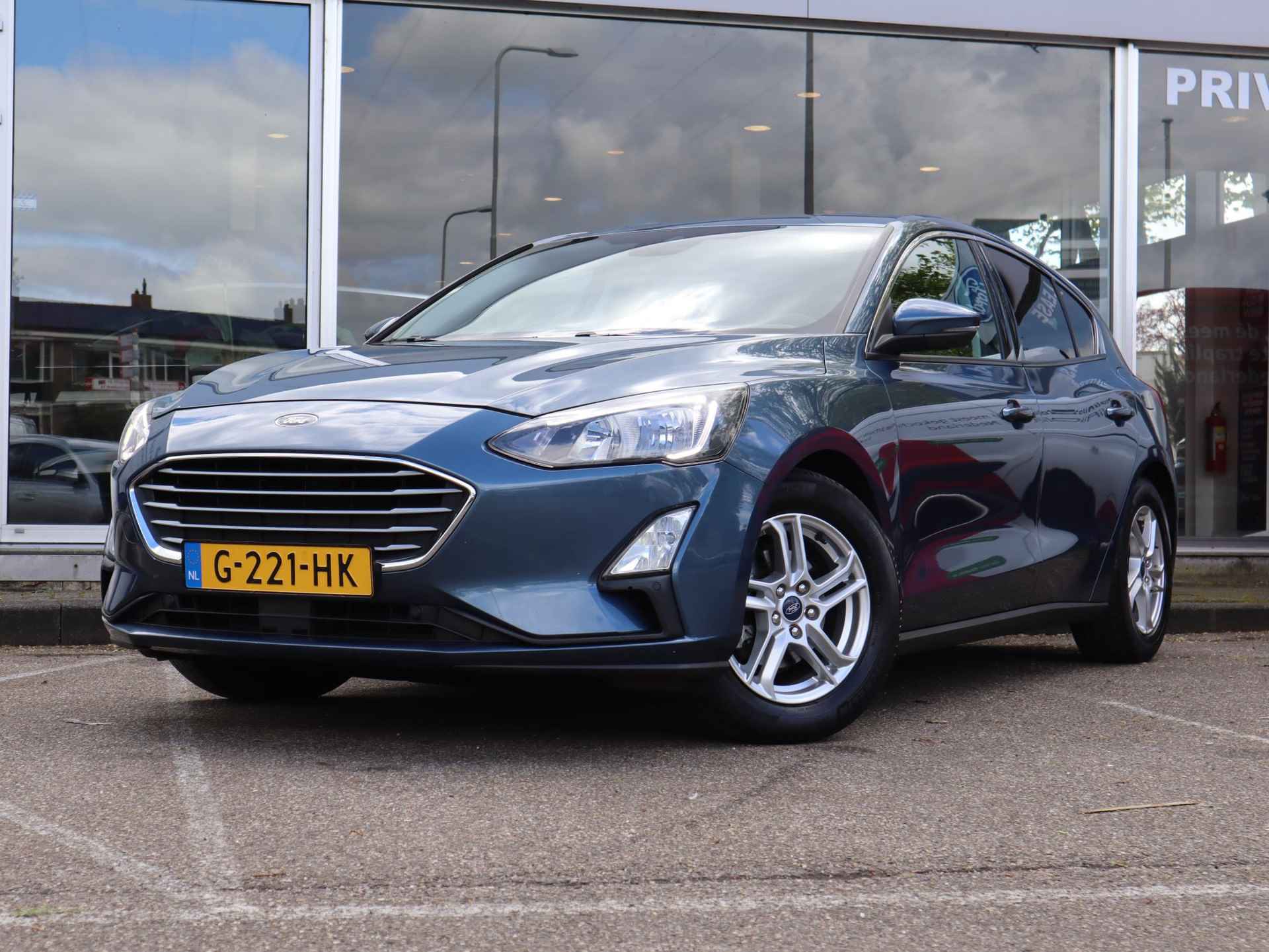 Ford Focus 1.0 EcoBoost Edition Business 125PK | B&O | Climate Control | Winter Pack | Keyless Entry | Parkeersensoren | | Privacy Glass | Navigatie | Apple CarPlay/Android Auto - 3/44
