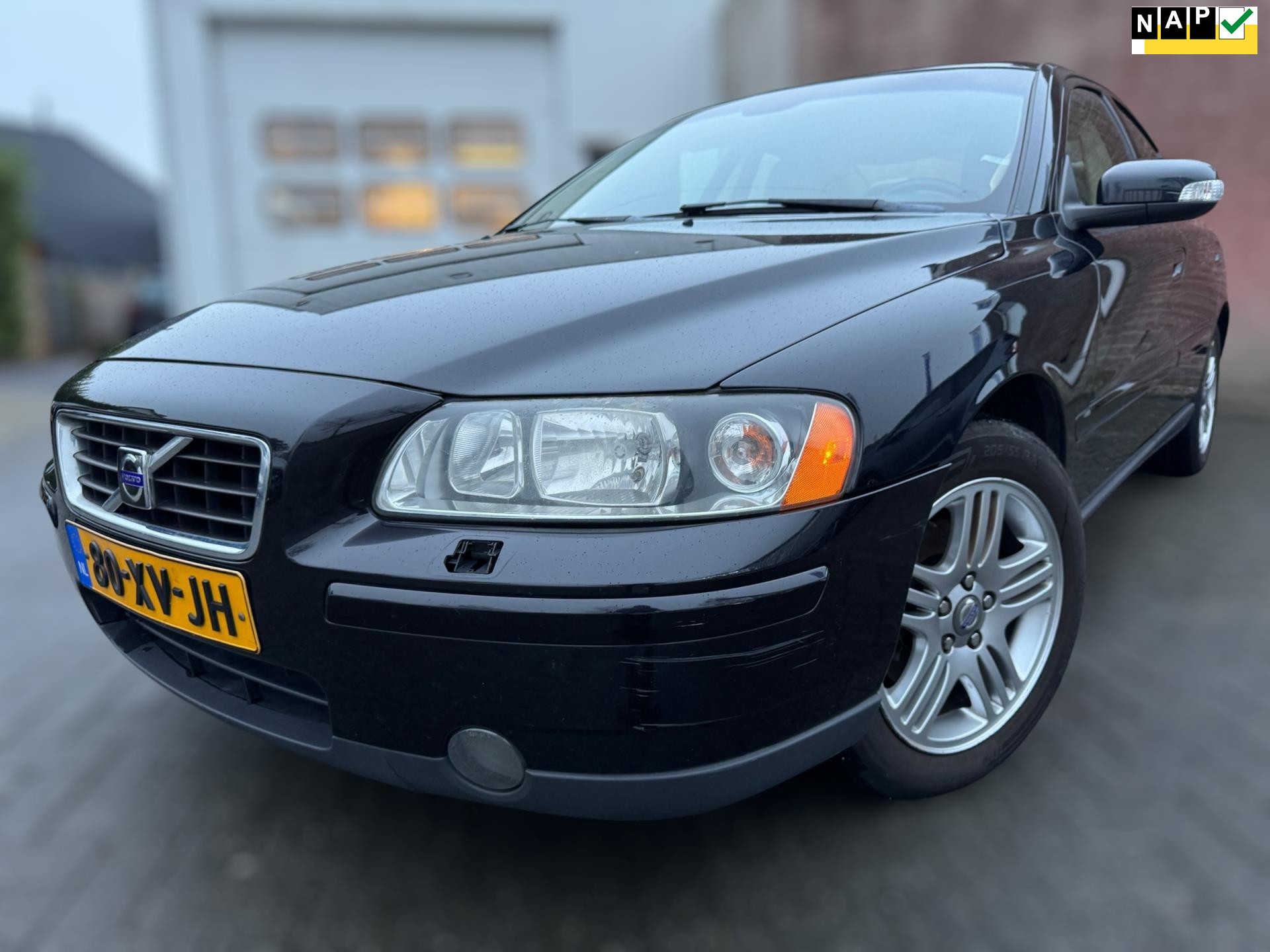 Volvo S60 2.4 Edition II TREKHAAK / NET NIEUWE APK 23-12-2025