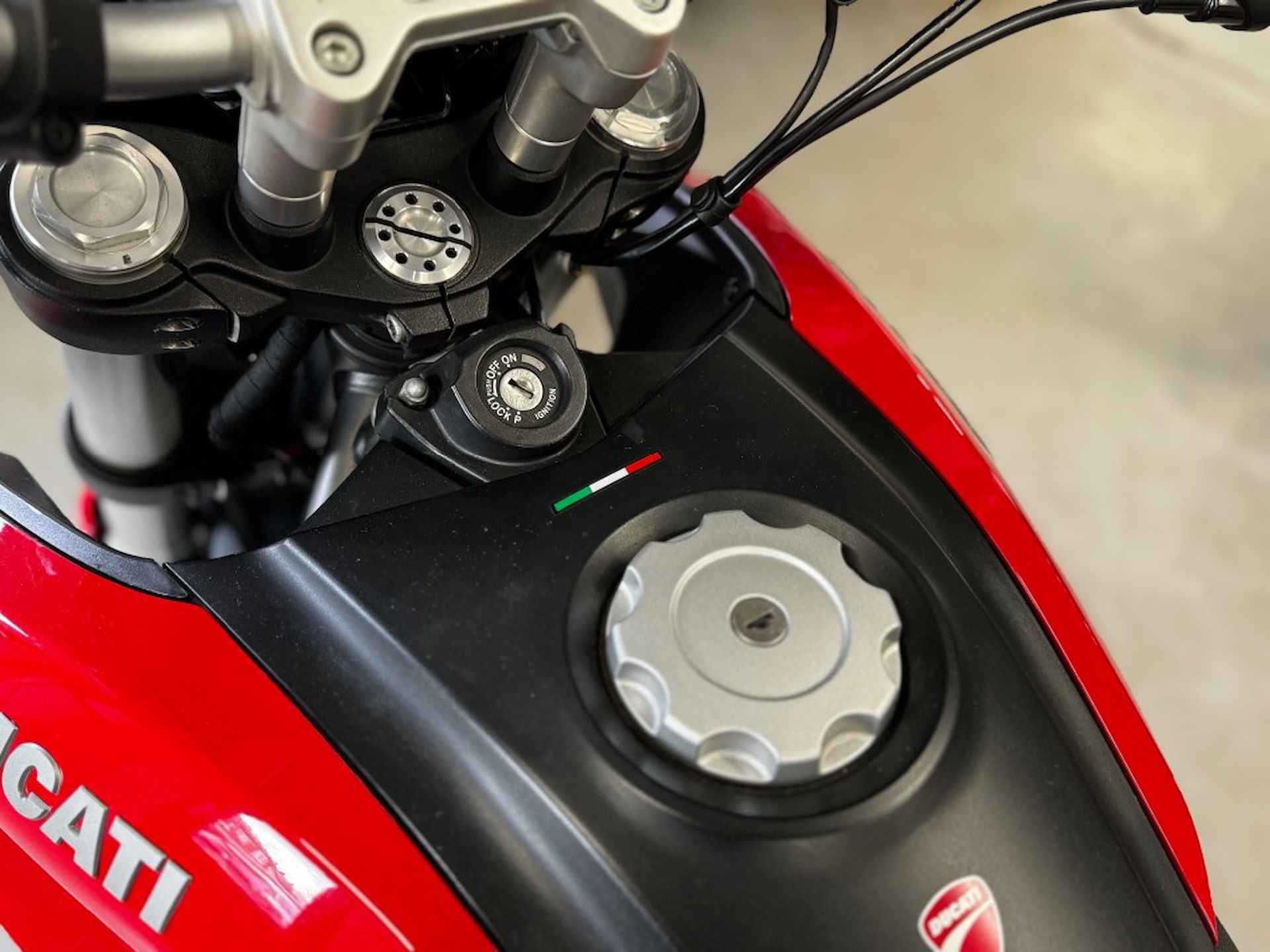 DUCATI Hyperstrada 821 Kofferset - 5/14