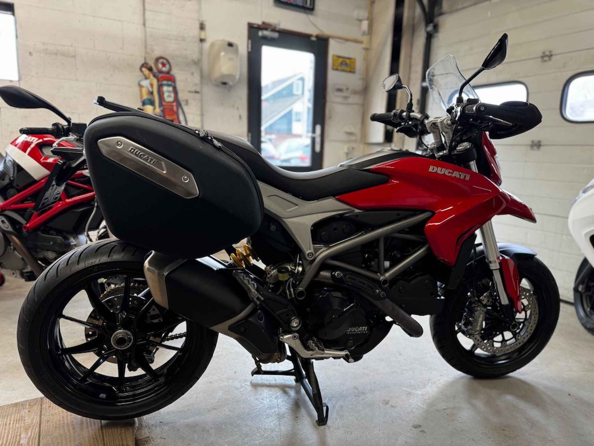 DUCATI Hyperstrada 821 Kofferset - 10/14