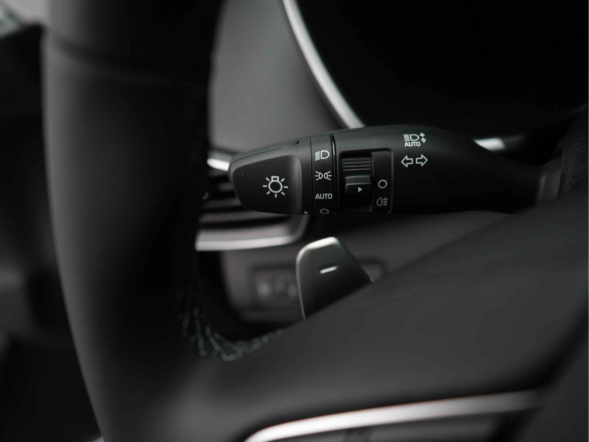 Hyundai Santa Fe 1.6 T-GDI PHEV Comfort Smart Plug-In Hybride Automaat met Lederen bekleding, Navigatie en Camera Uit voorraad leverbaar! - 42/47