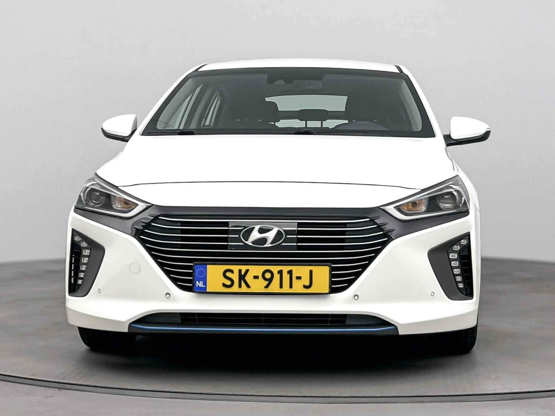 Hyundai IONIQ 1.6 GDi Comfort | Navigatie | Camera | Adaptive cruise | Parkeersensoren | Smart Key | - 6/31