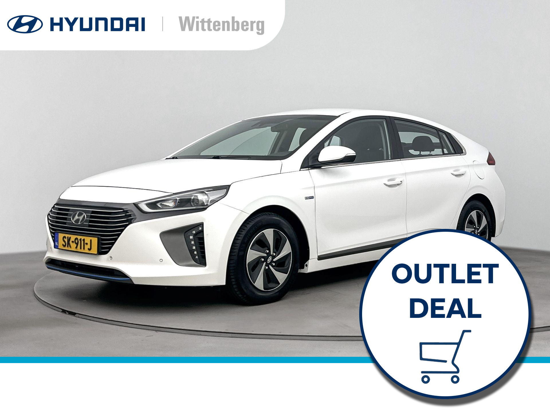 Hyundai IONIQ 1.6 GDi Comfort | NIEUWJAARSDEAL! | Nu 16899,- | Navigatie | Camera | Adaptive cruise | Parkeersensoren | Smart Key |