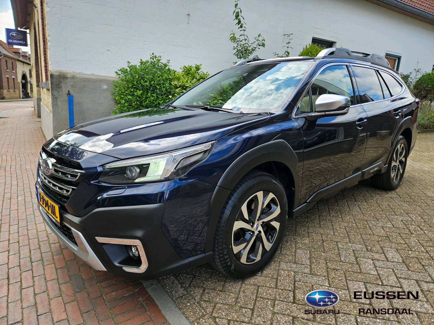 Subaru Outback 2.5i Premium Harmann Kardon / Trekhaak / Schuifdak