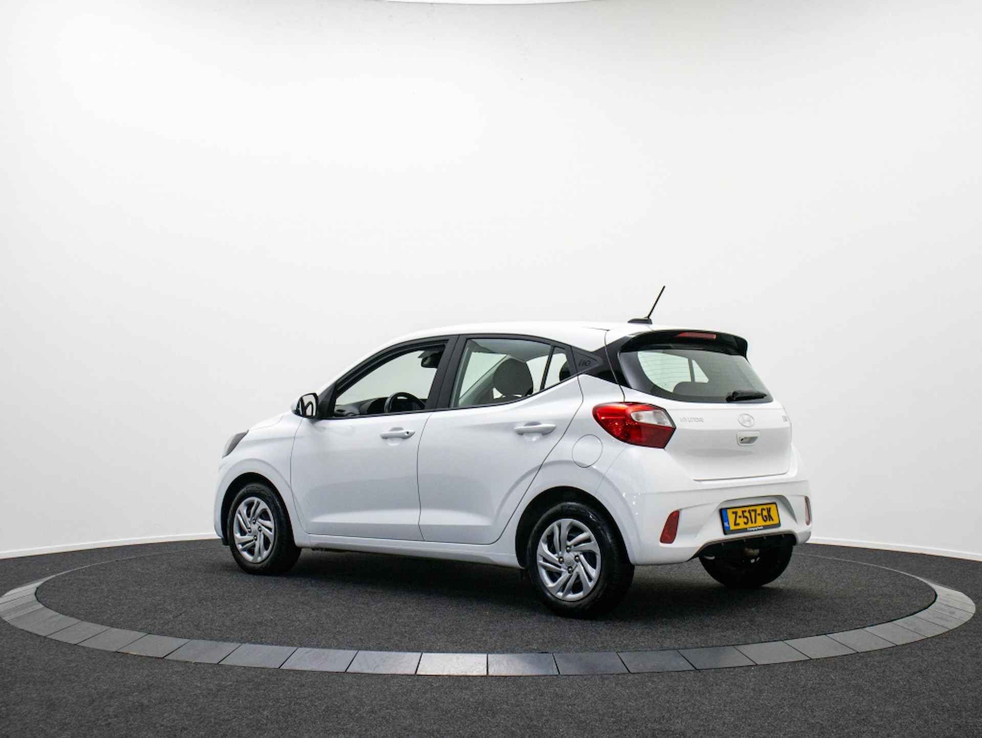 Hyundai i10 1.0 Comfort Smart | Private lease 309 p.m. | Navigatie - 2/41