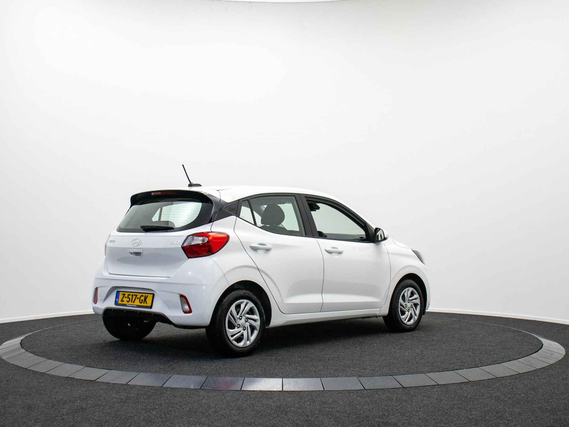 Hyundai i10 1.0 Comfort Smart | Private lease 309 p.m. | Navigatie - 7/41