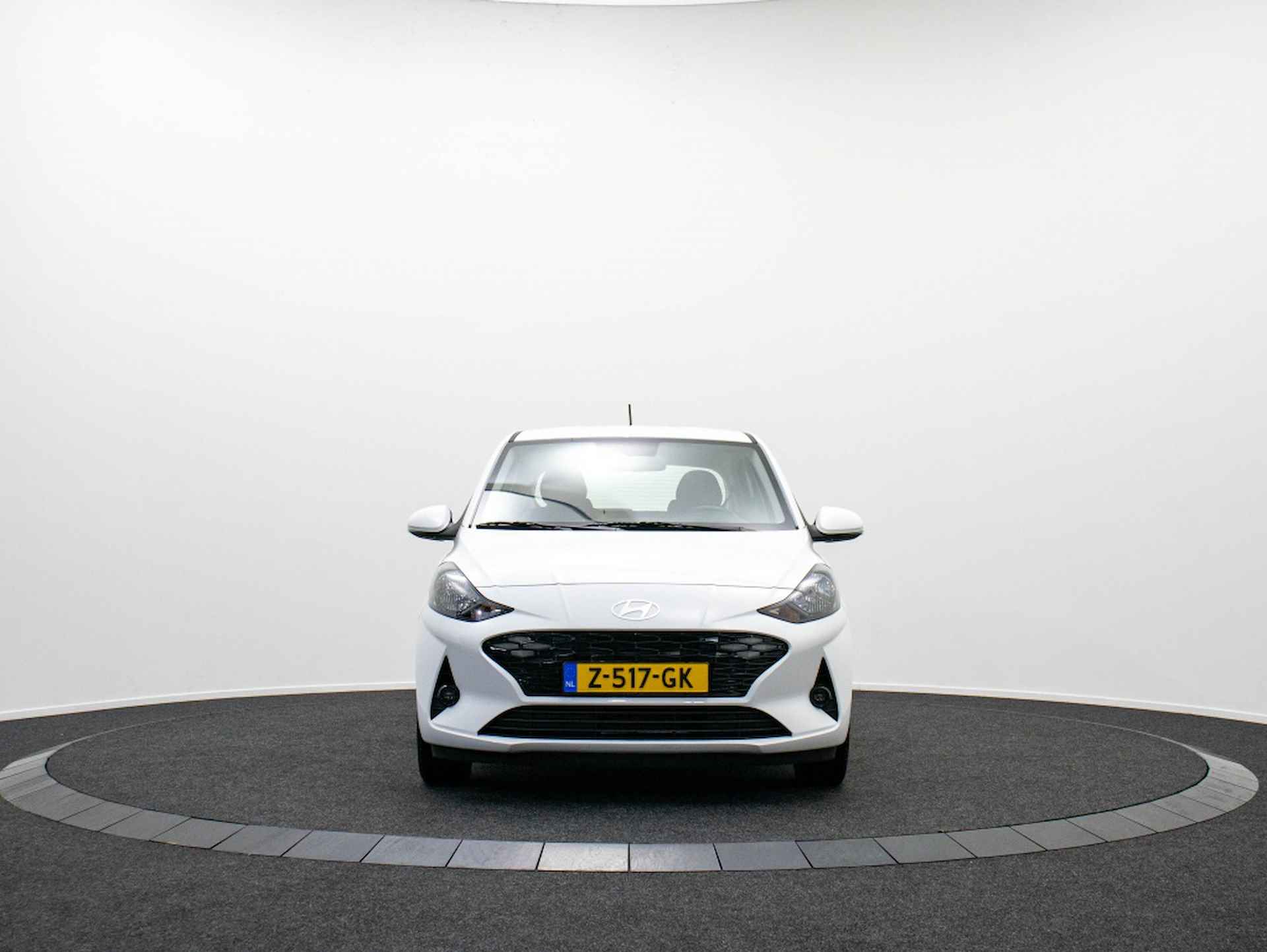 Hyundai i10 1.0 Comfort Smart | Private lease 309 p.m. | Navigatie - 13/41